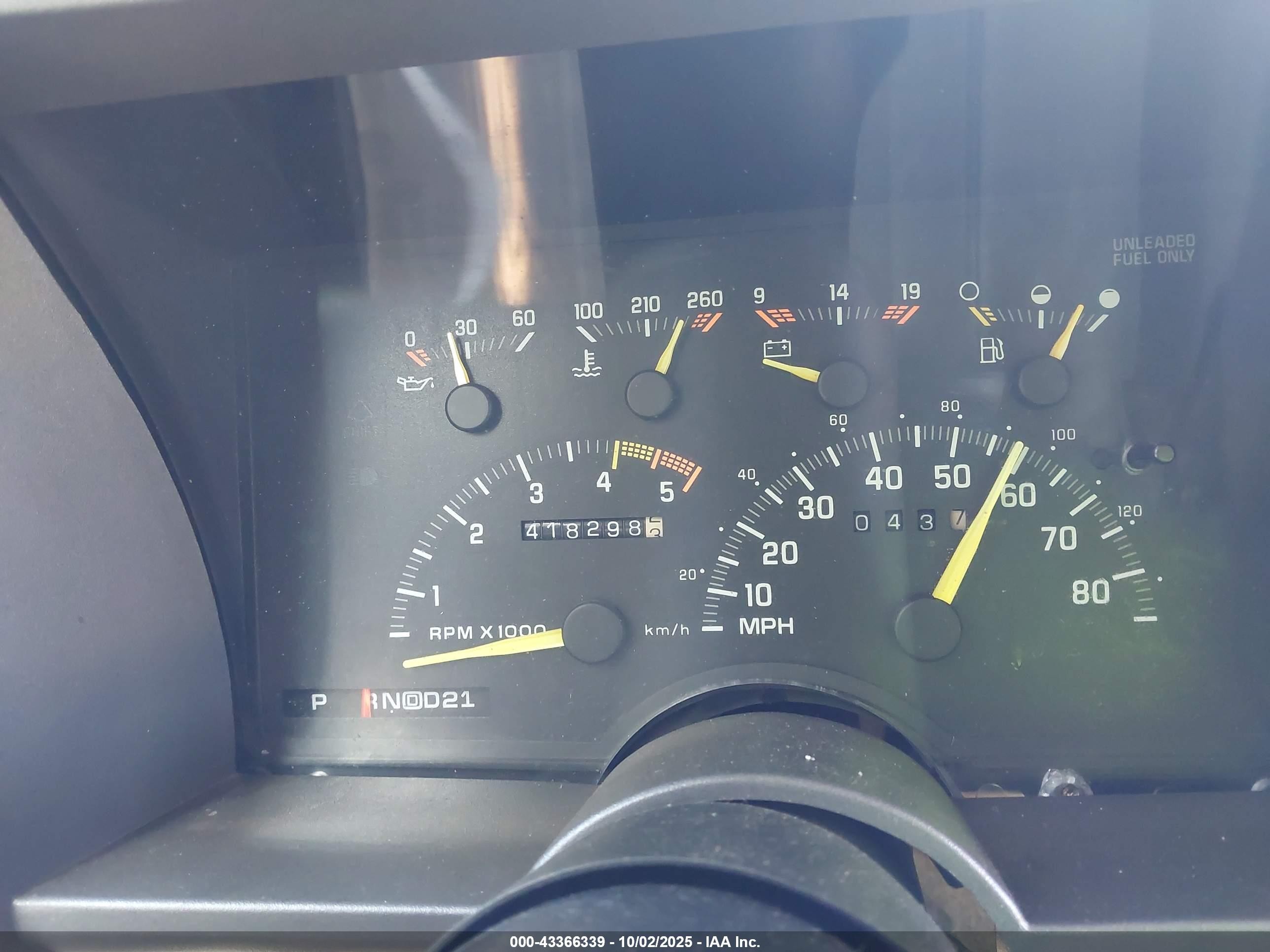 1992 Gmc Suburban C1500 Black vin: 1GKEC16K5NJ722470