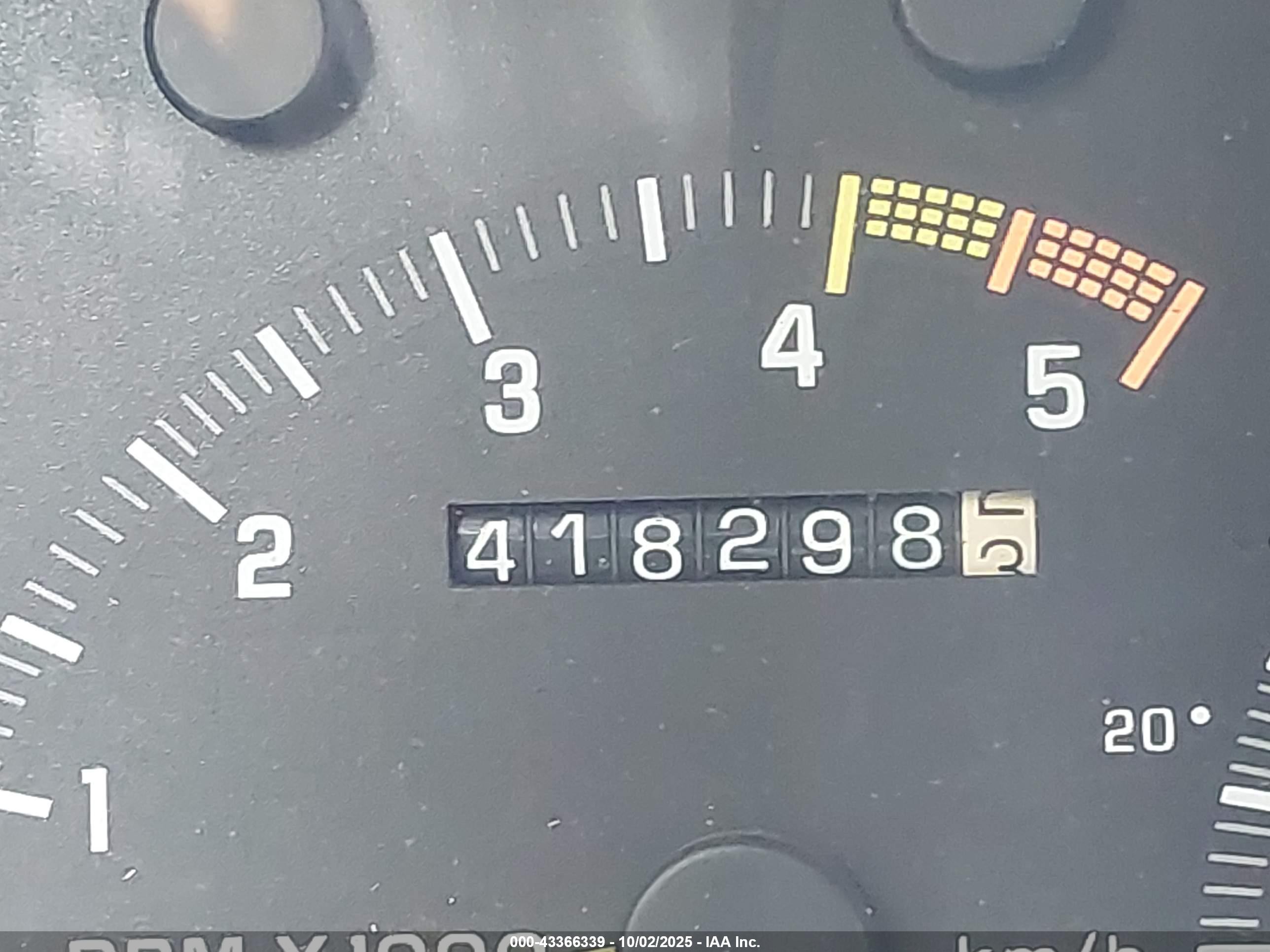 1992 Gmc Suburban C1500 Black vin: 1GKEC16K5NJ722470