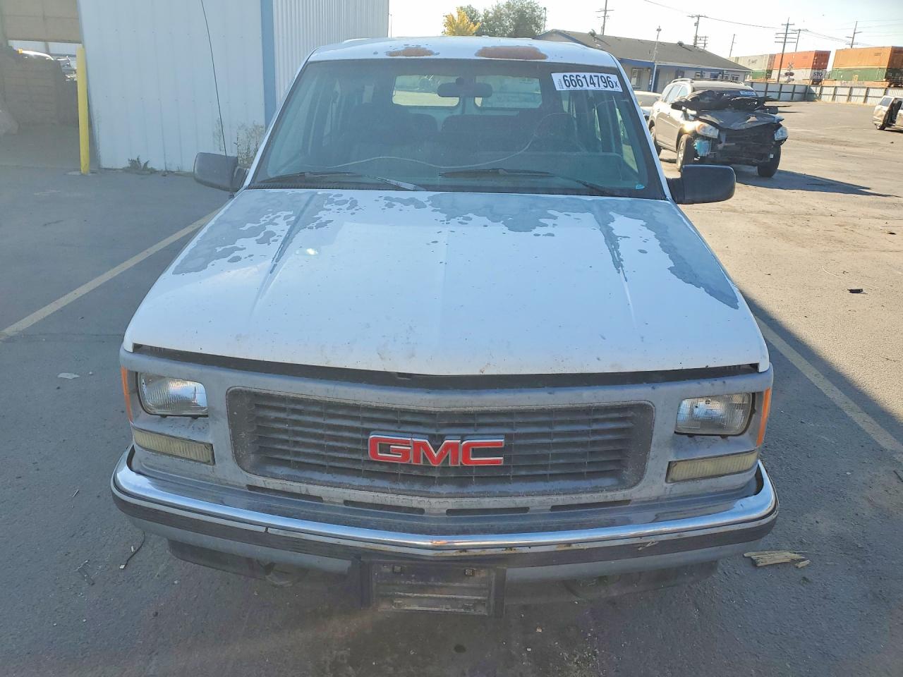 1994 Gmc Suburban C1500 White vin: 1GKEC16K5RJ703455