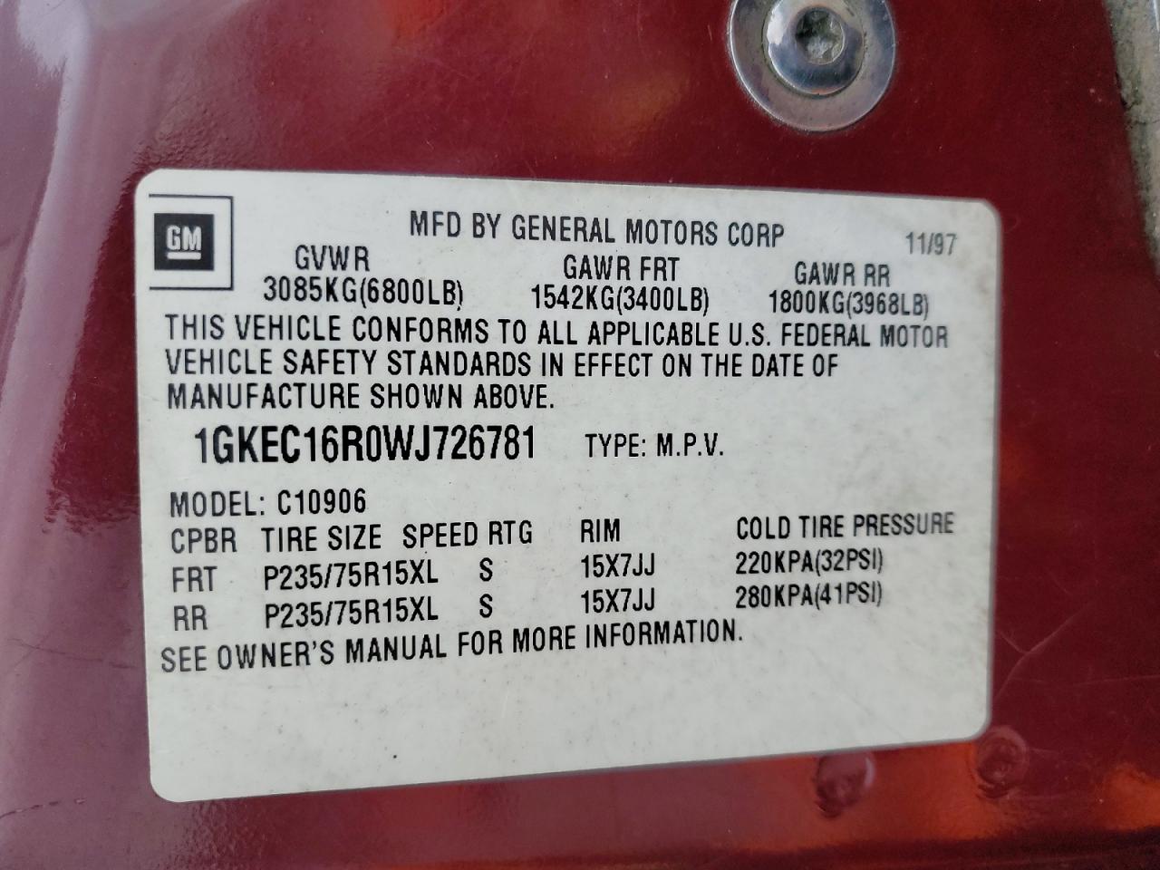 1998 Gmc Suburban C1500 Maroon vin: 1GKEC16R0WJ726781