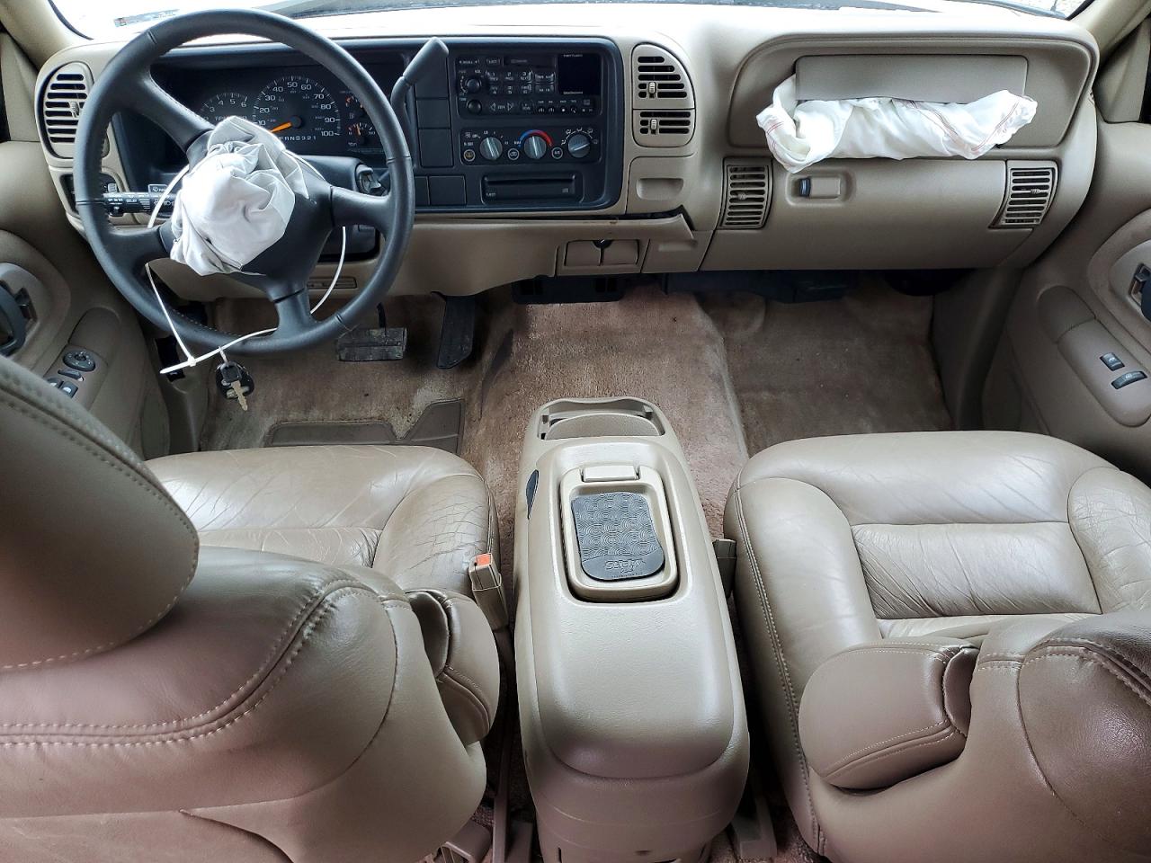 1998 Gmc Suburban C1500 Maroon vin: 1GKEC16R0WJ726781