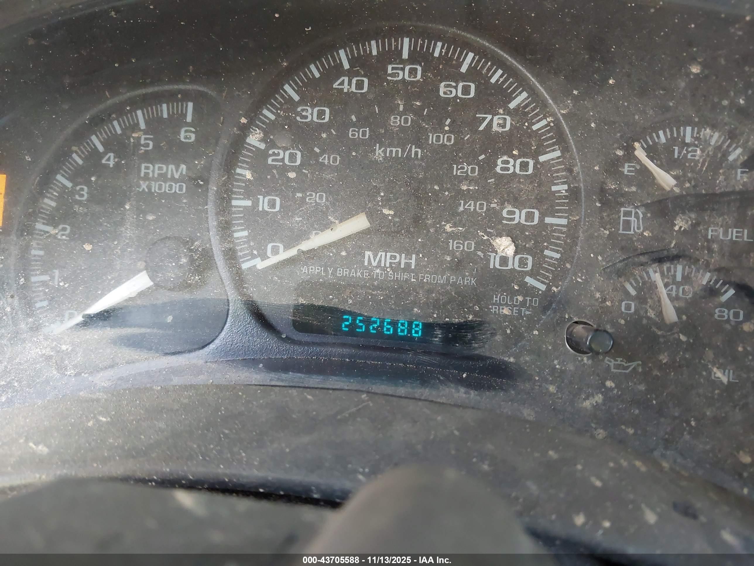 2002 Gmc Yukon Xl 1500 Sle Темно-бордовый vin: 1GKEC16Z12J192121