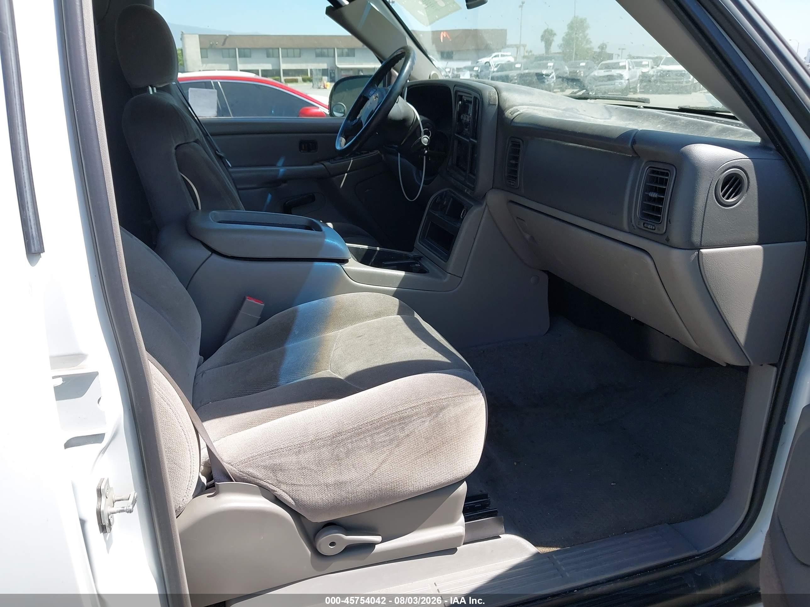 2005 Gmc Yukon Xl 1500 Sle White vin: 1GKEC16Z75J109215