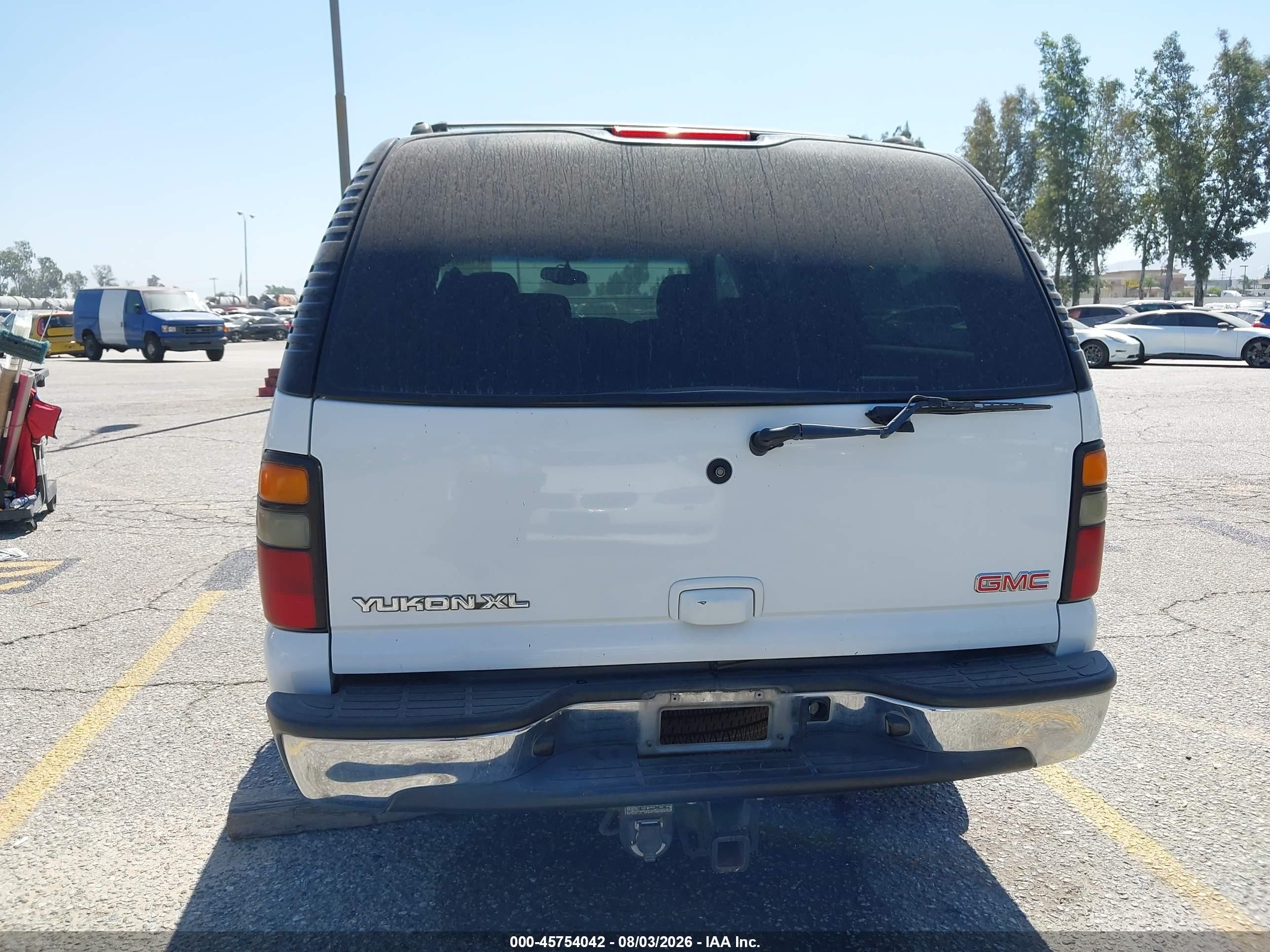 2005 Gmc Yukon Xl 1500 Sle White vin: 1GKEC16Z75J109215