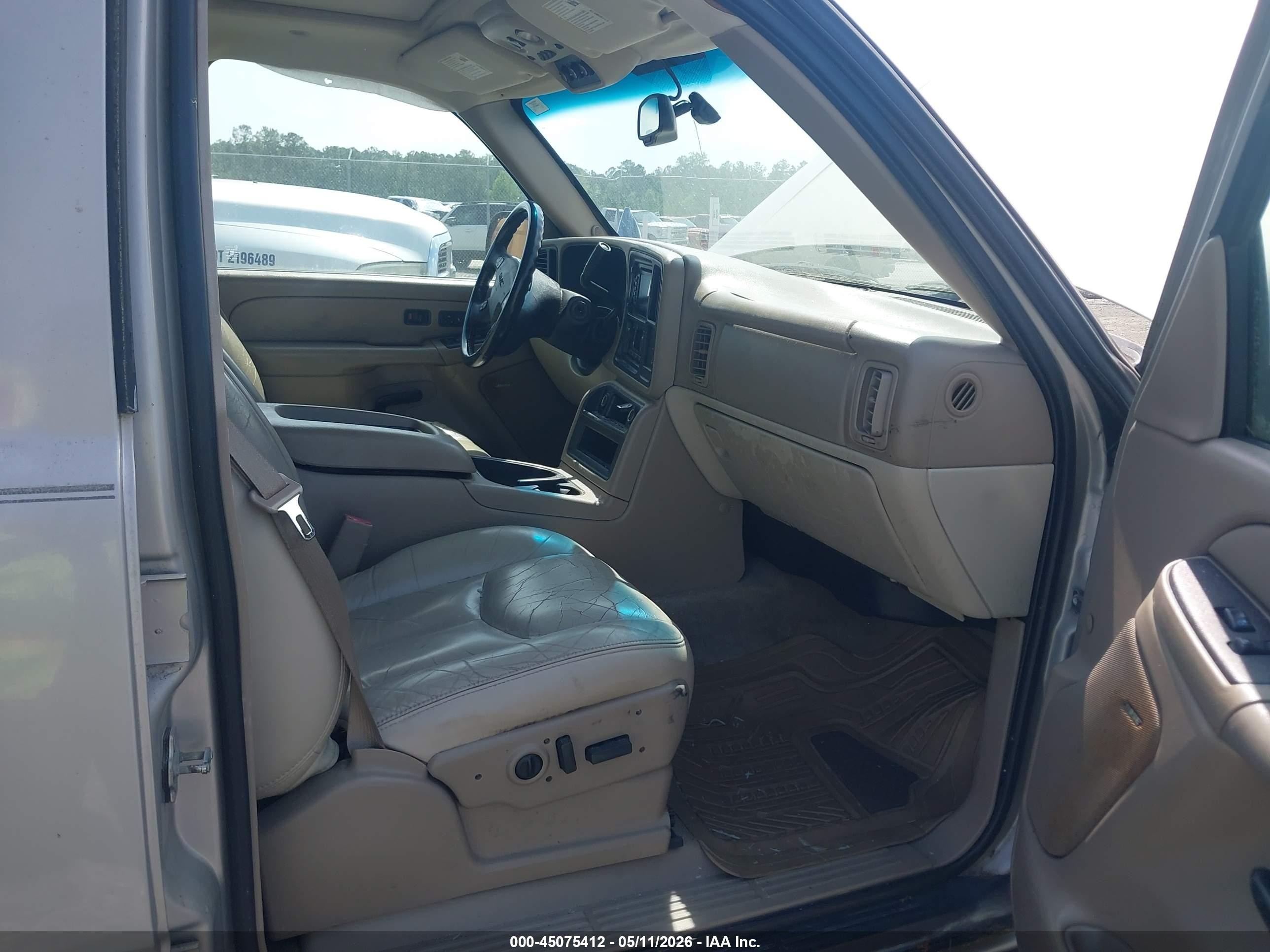 2006 Gmc Yukon Xl 1500 Slt Silver vin: 1GKEC16Z86J116613