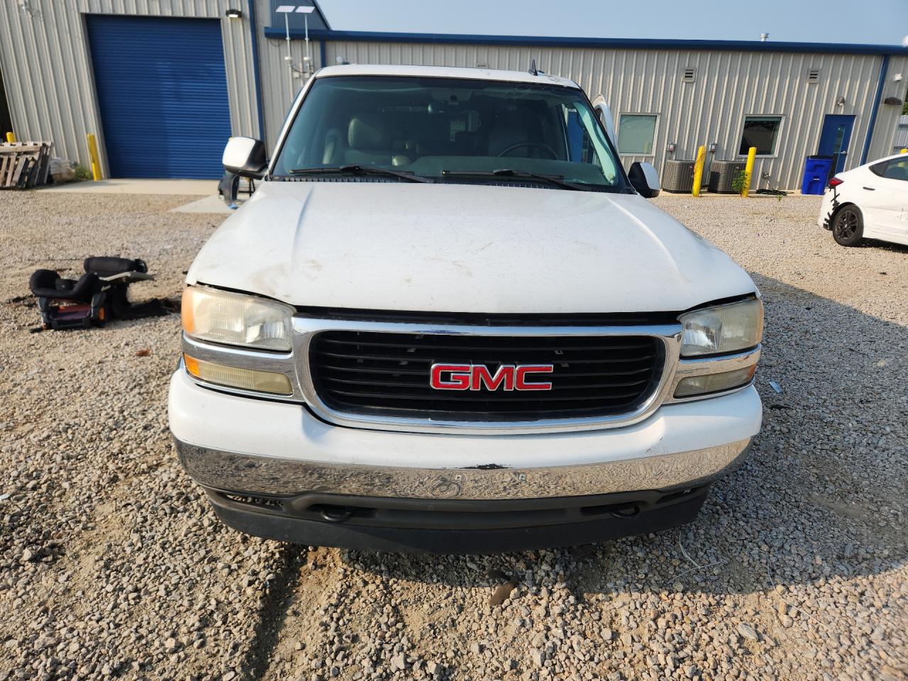 2006 Gmc Yukon Xl C1500 White vin: 1GKEC16Z86J142189