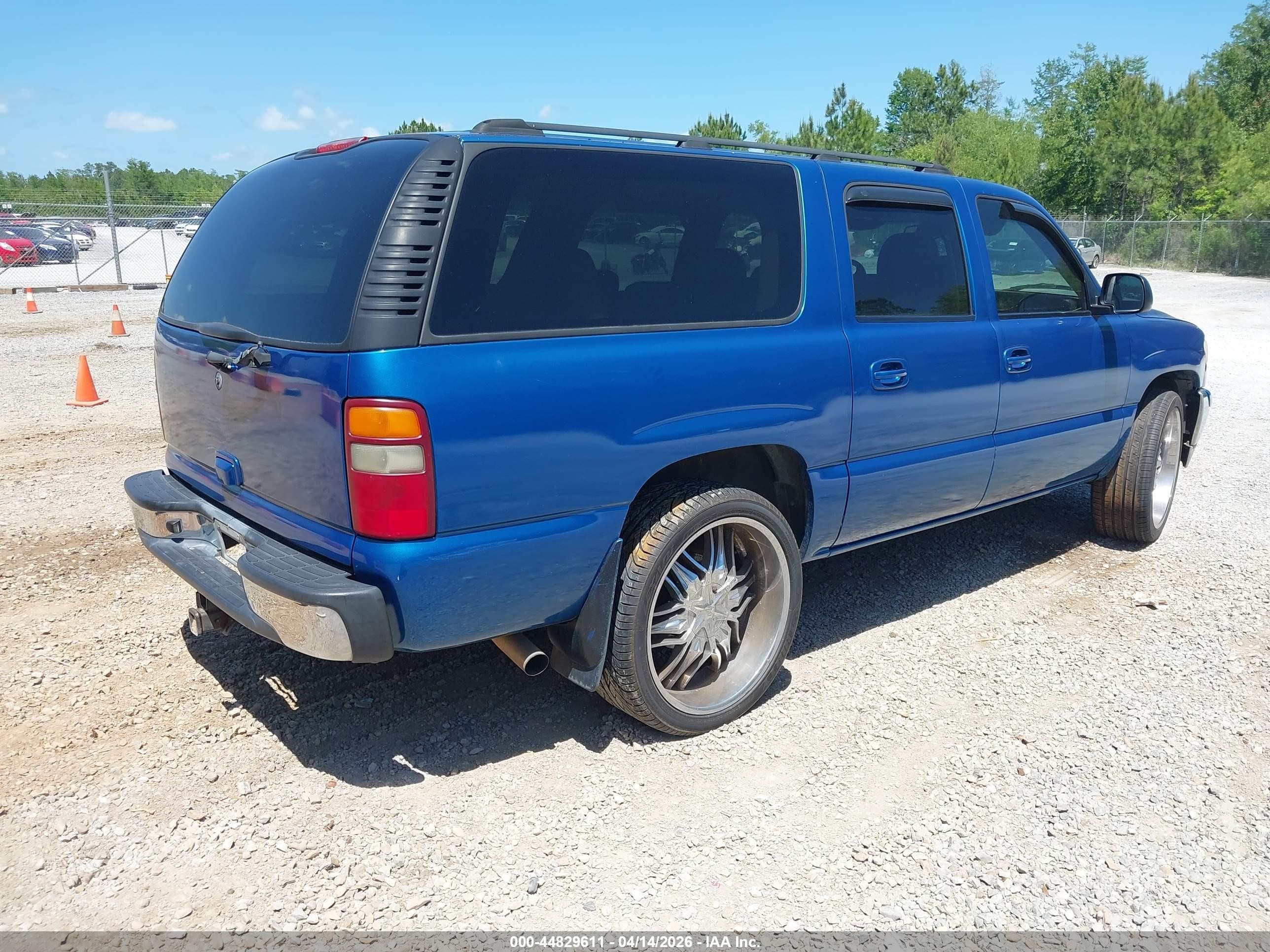 2003 Gmc Yukon Xl 1500 Sle Blue vin: 1GKEC16Z93J178775