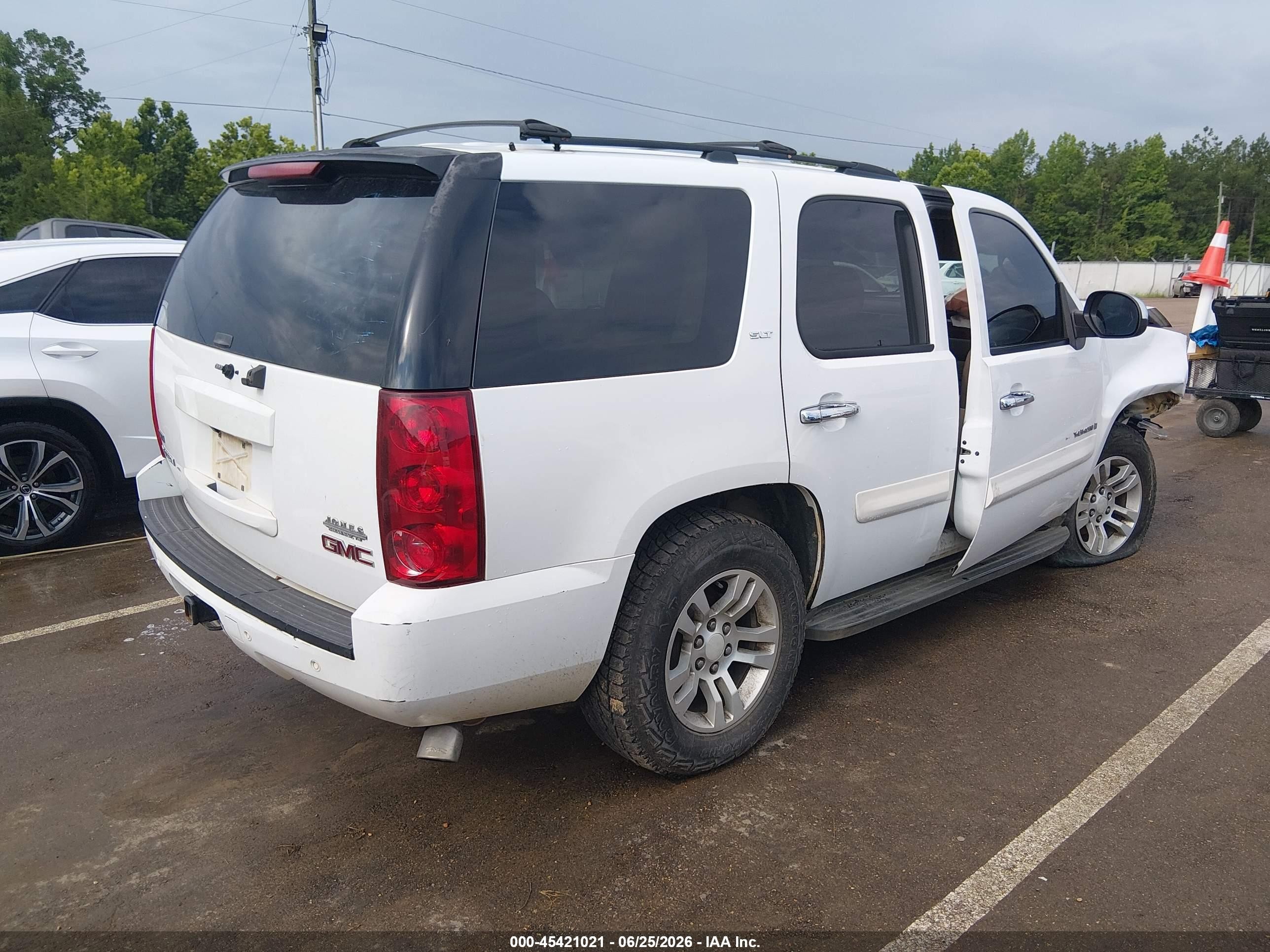 2009 Gmc Yukon Slt2 Белый vin: 1GKEC33309R206646