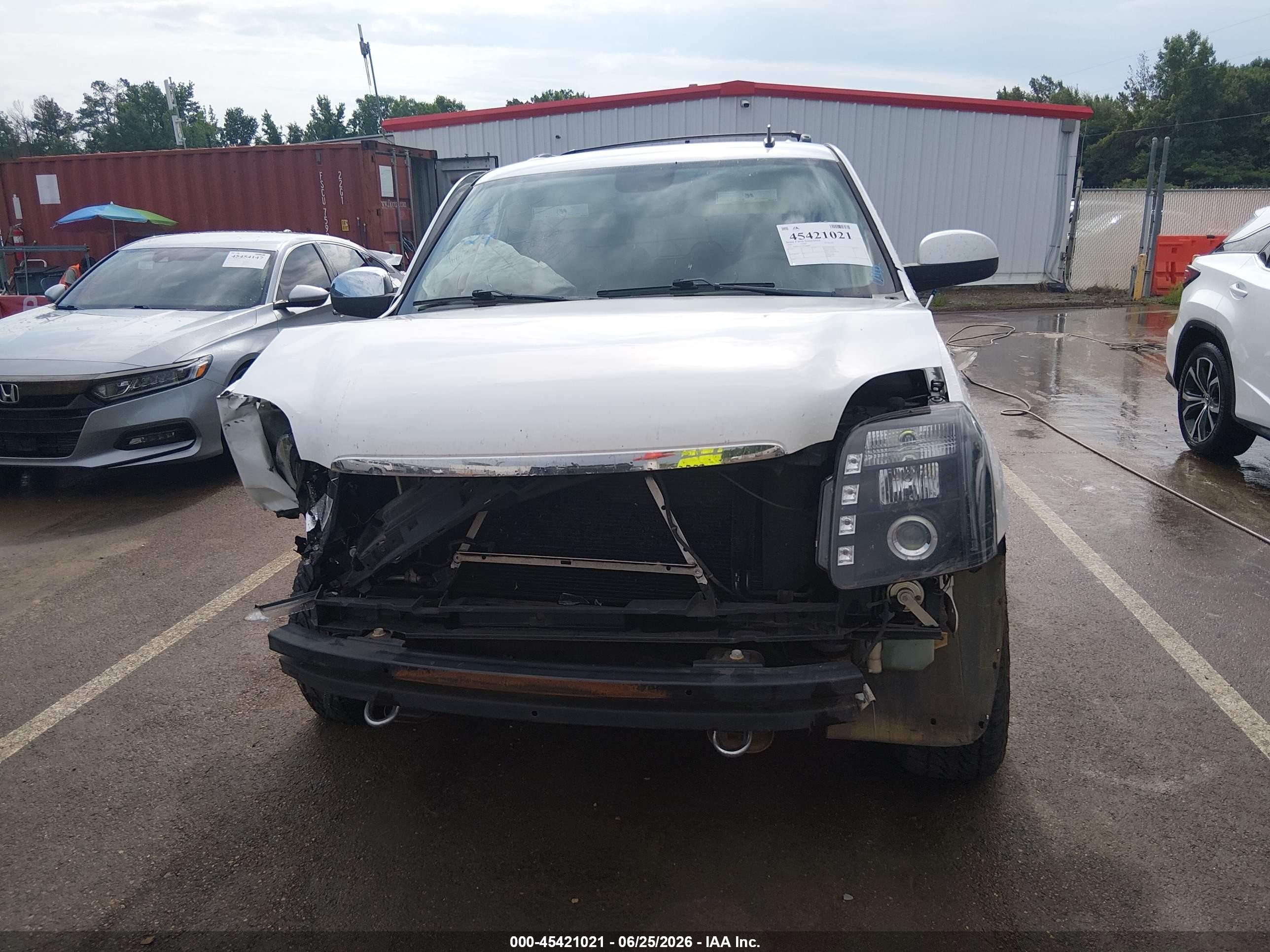 2009 Gmc Yukon Slt2 Белый vin: 1GKEC33309R206646