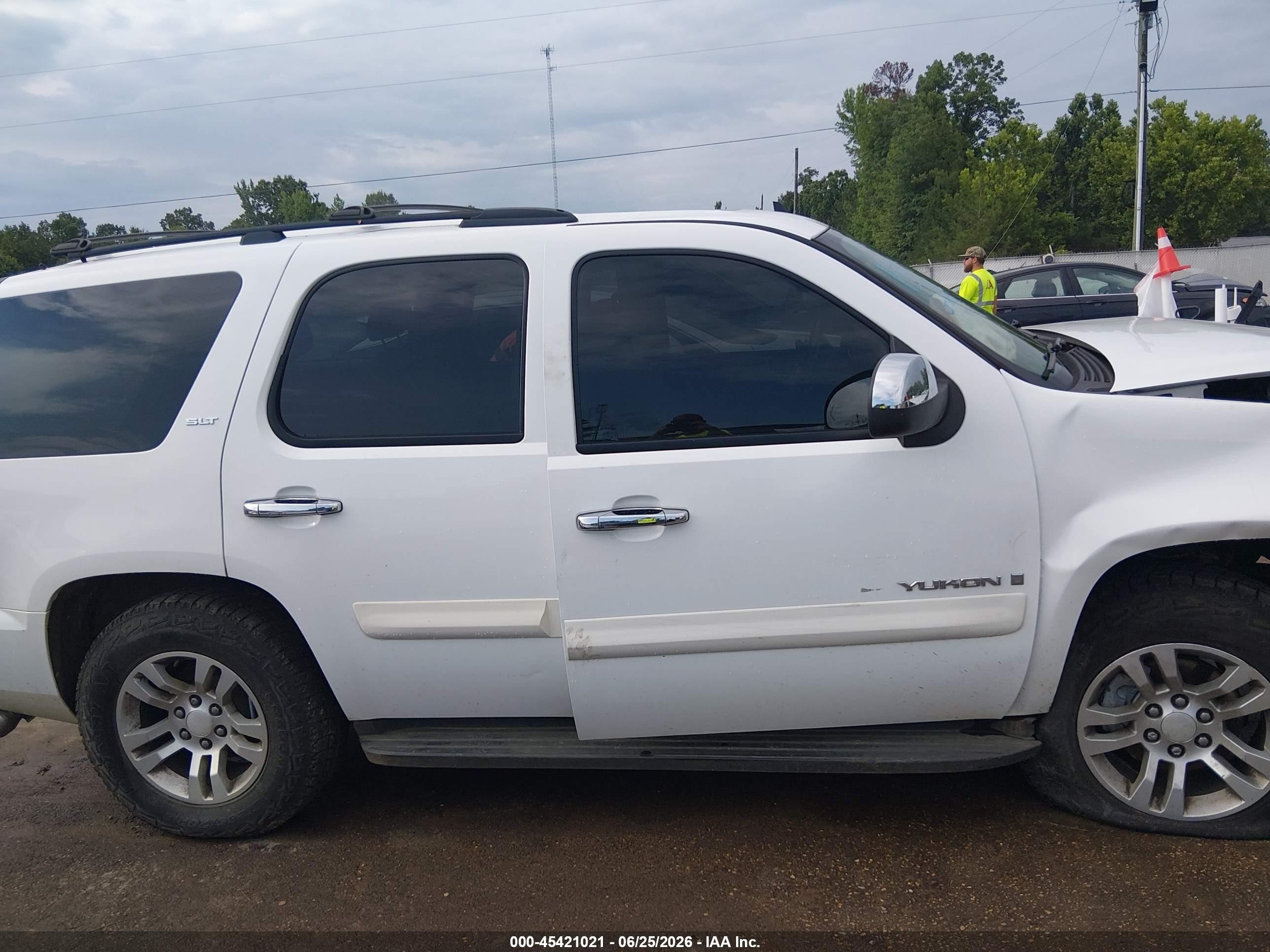 2009 Gmc Yukon Slt2 Белый vin: 1GKEC33309R206646