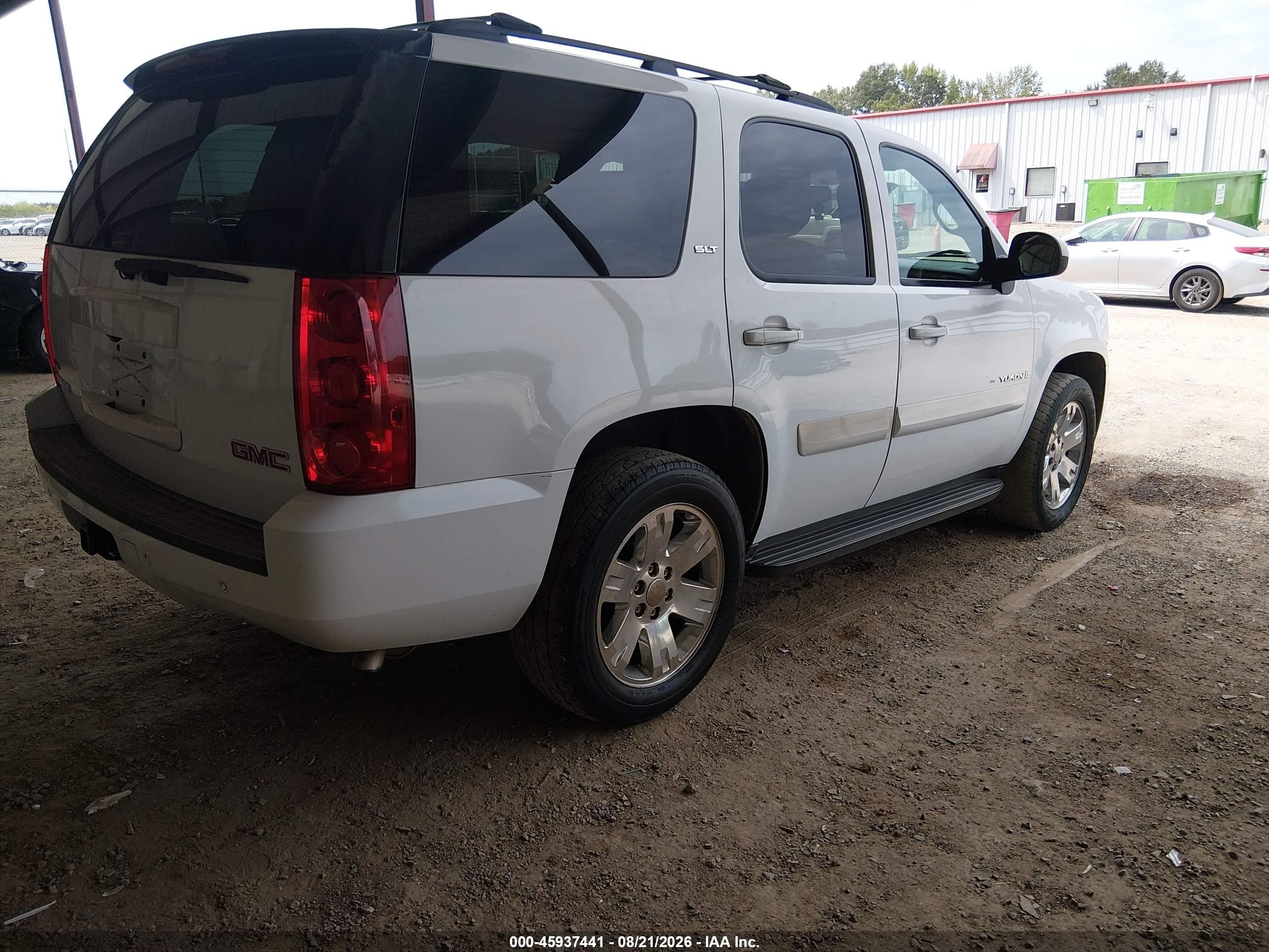 2009 Gmc Yukon Slt W/4sa White vin: 1GKEC33359R204651