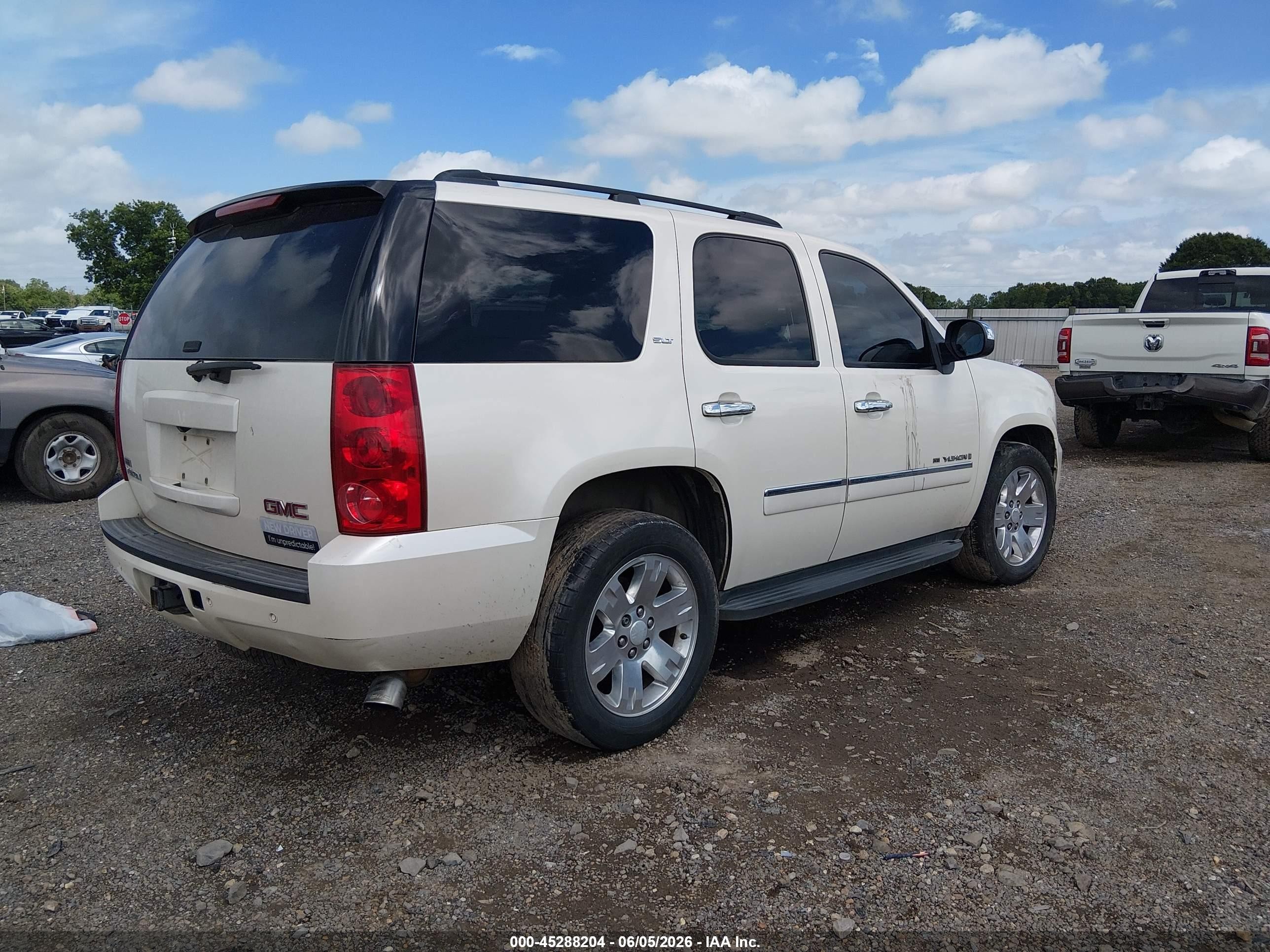 2009 Gmc Yukon Slt2 Белый vin: 1GKEC33369R224813