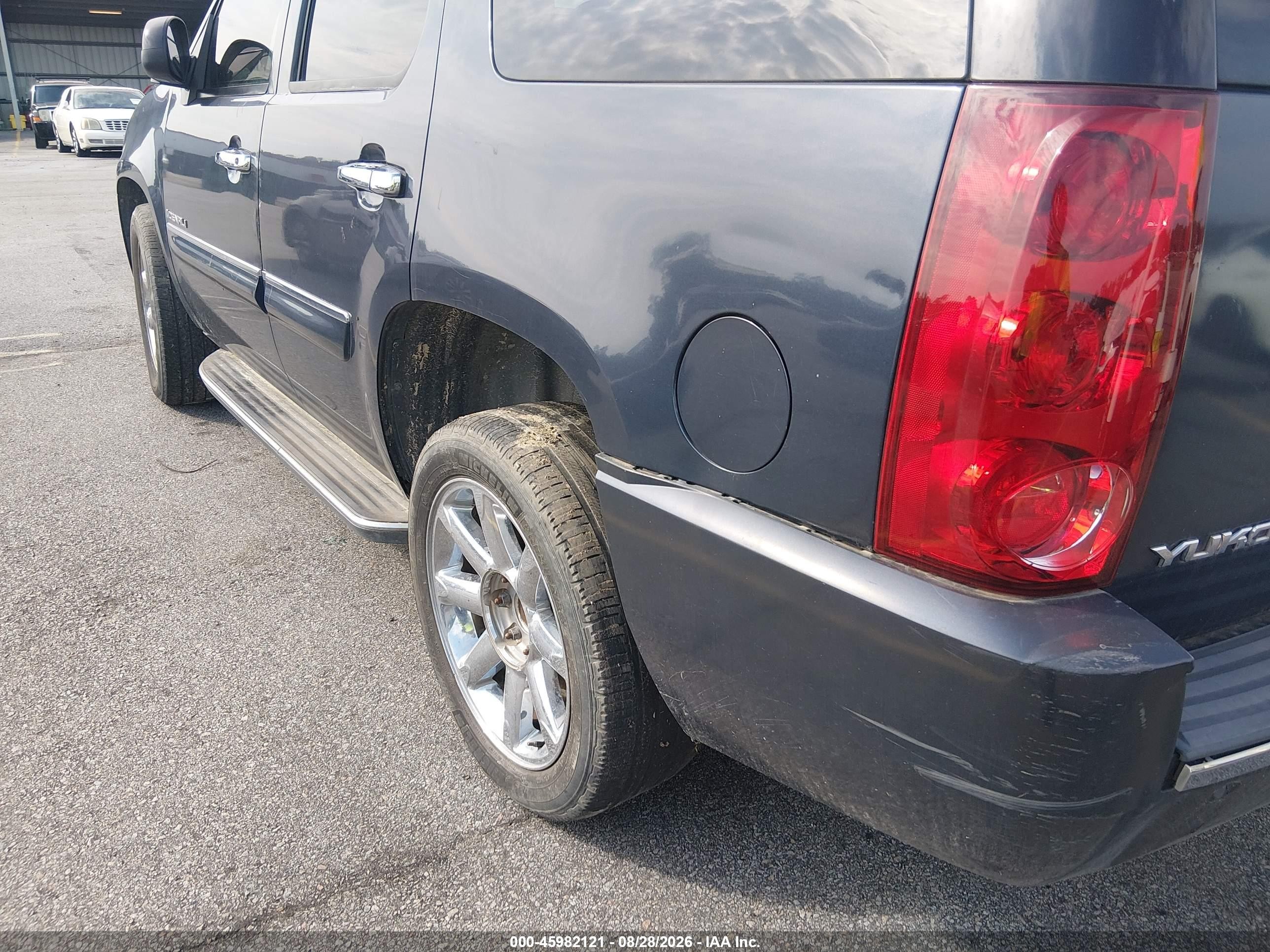 2008 Gmc Yukon Denali Blue vin: 1GKEC638X8J167445