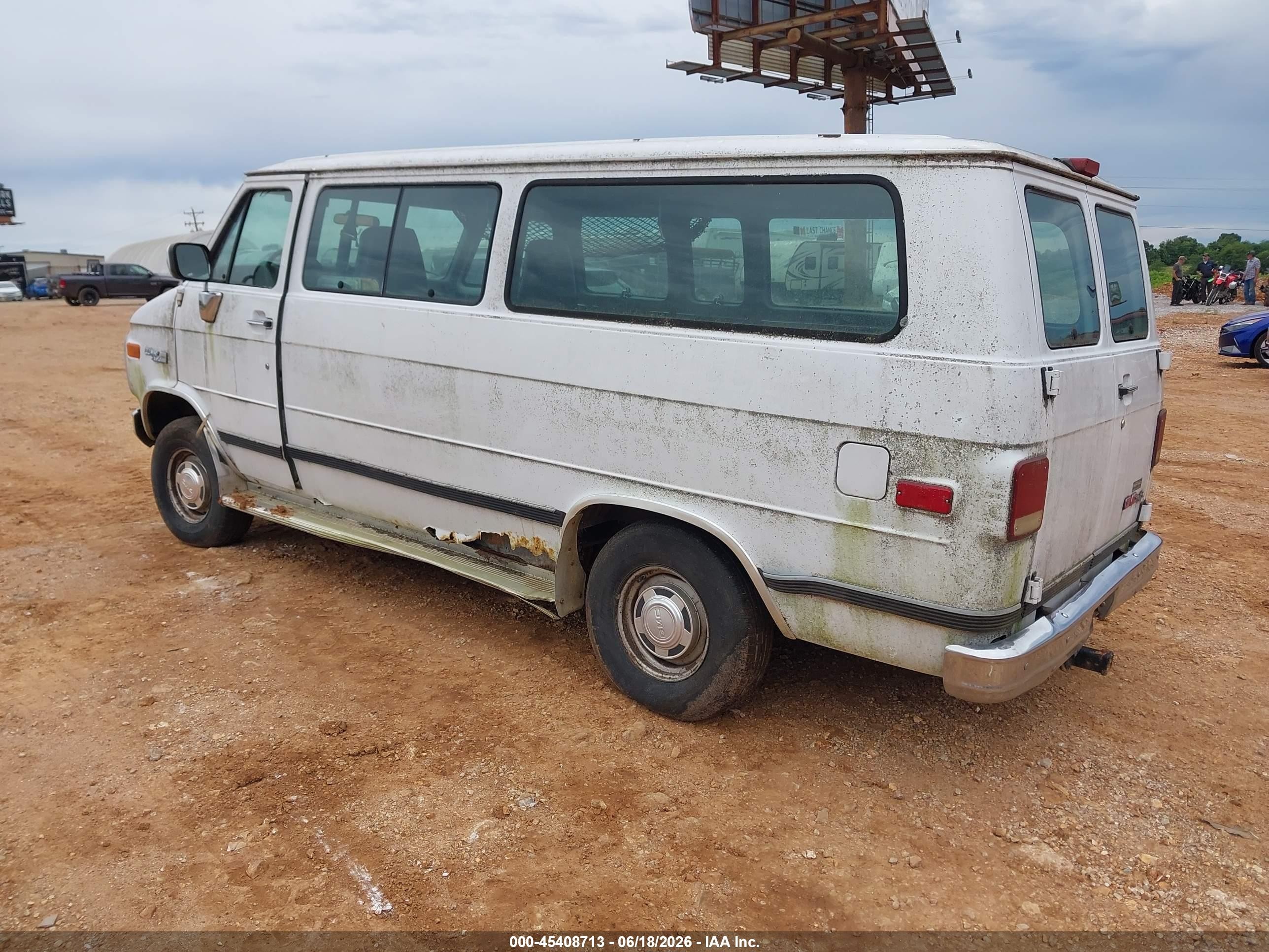 1995 Gmc Rally Wagon G2500 White vin: 1GKEG25K2SF518641