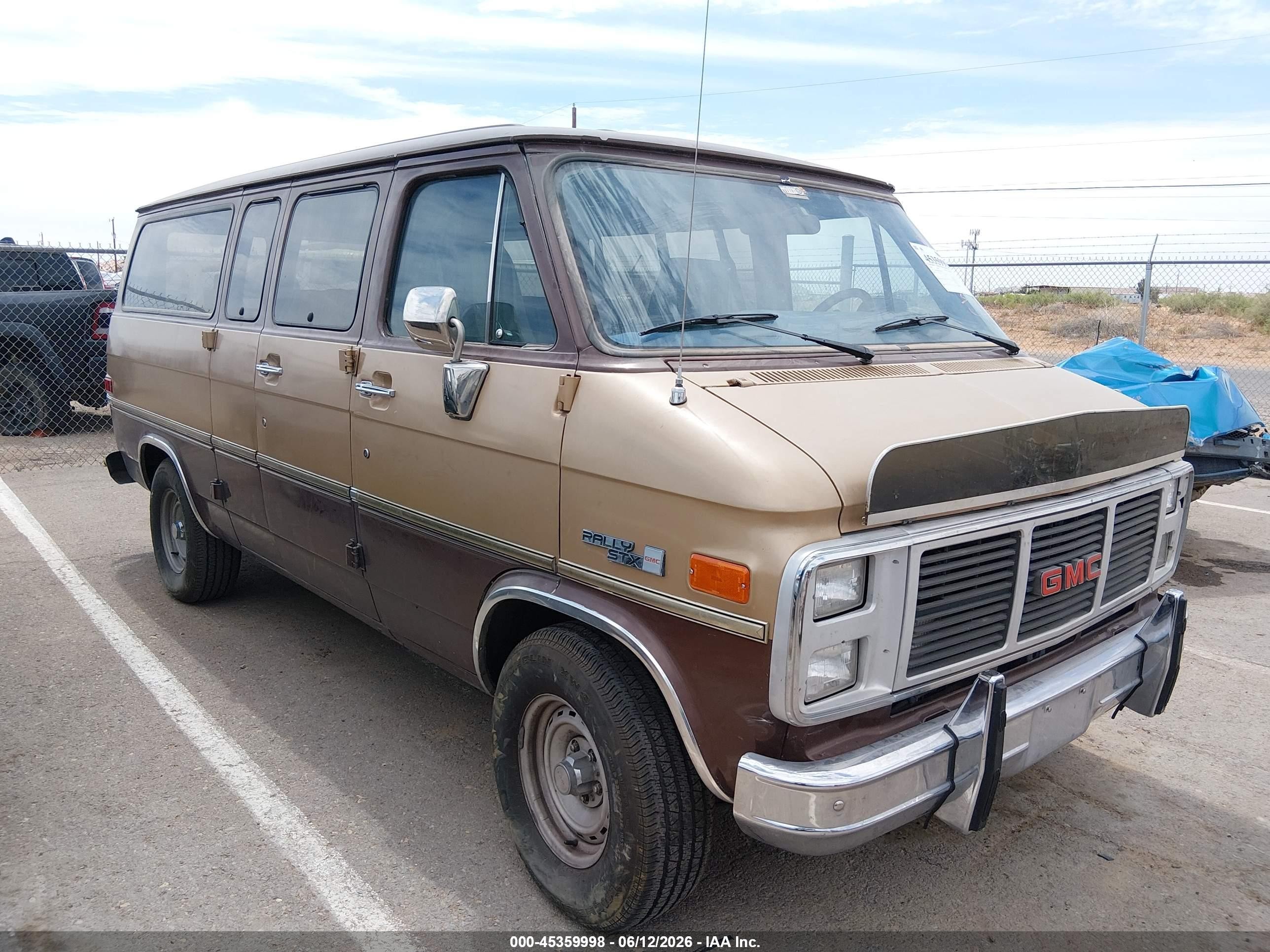 1988 Gmc Rally Wagon G2500 Brown vin: 1GKEG25K3J7507205