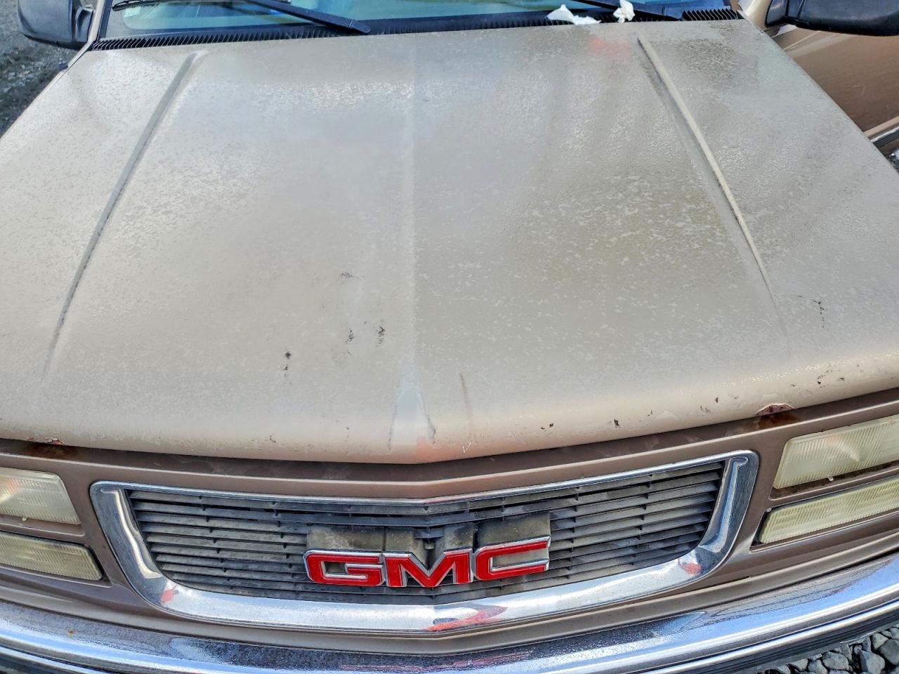 1995 Gmc Yukon Tan vin: 1GKEK13K9SJ756236