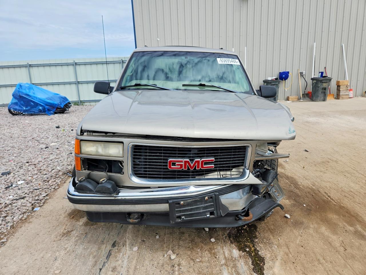 1999 Gmc Yukon Серебряный vin: 1GKEK13R2XJ701115