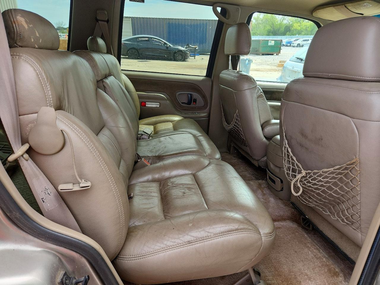 1999 Gmc Yukon Серебряный vin: 1GKEK13R2XJ701115