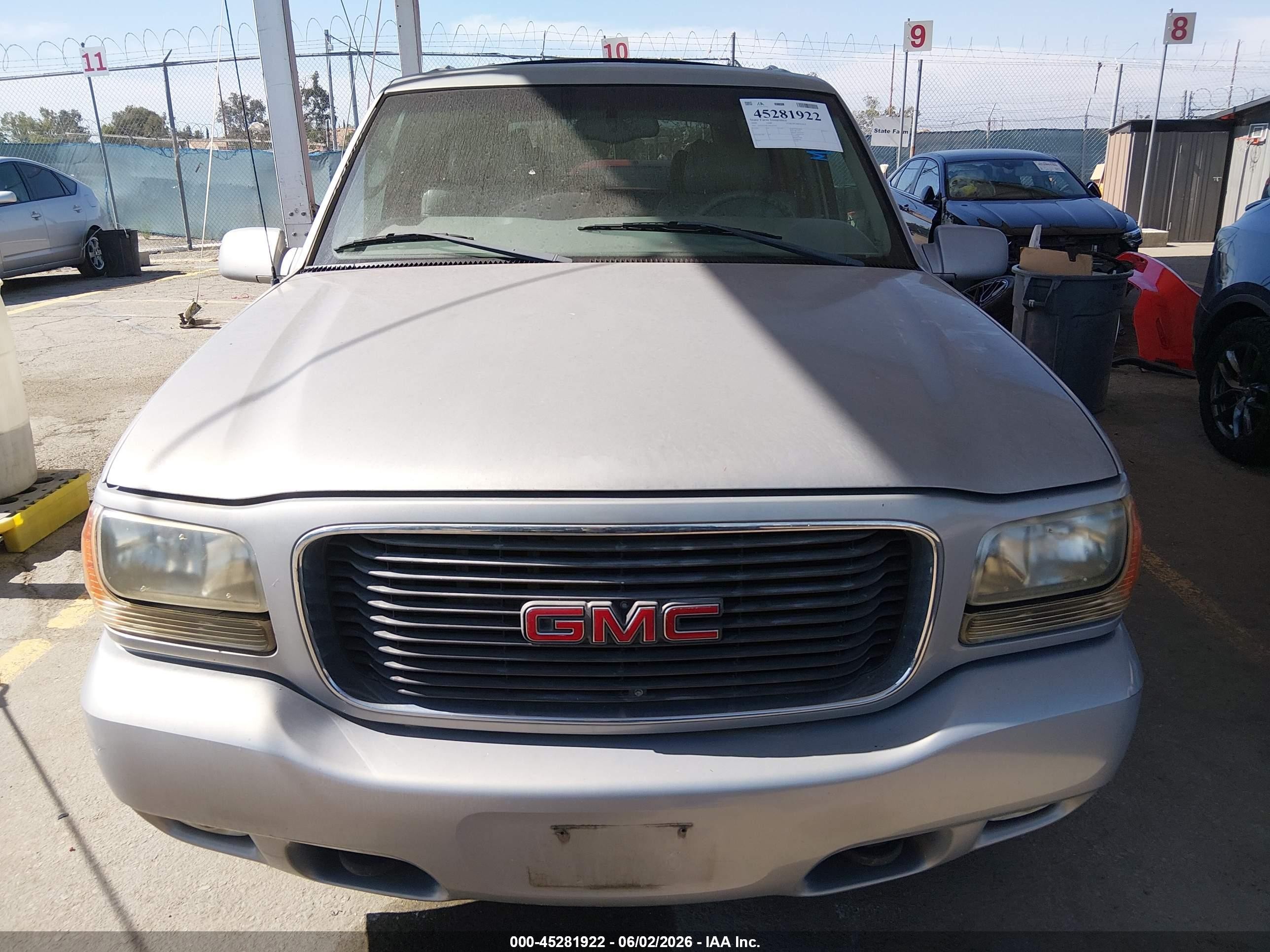 2000 Gmc Yukon Denali   Серебряный vin: 1GKEK13R2YR116795