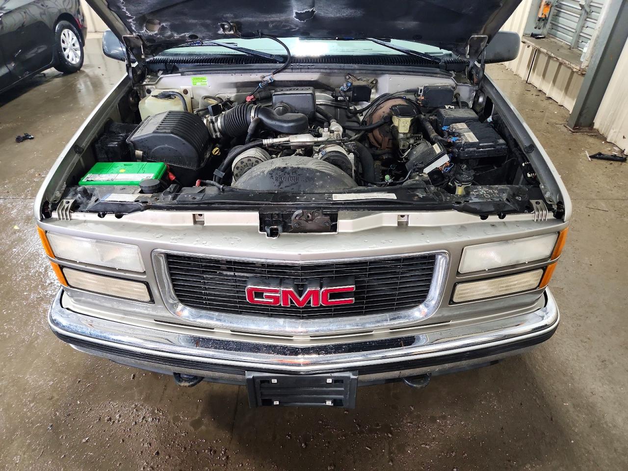 1998 Gmc Yukon Tan vin: 1GKEK13R3WJ707861