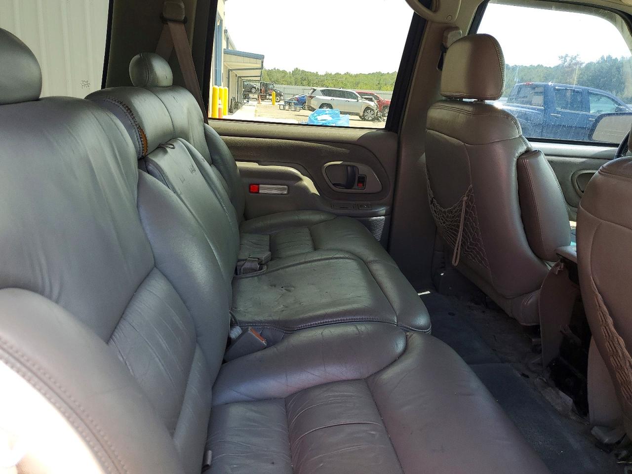 1999 Gmc Yukon Brown vin: 1GKEK13R3XJ716089