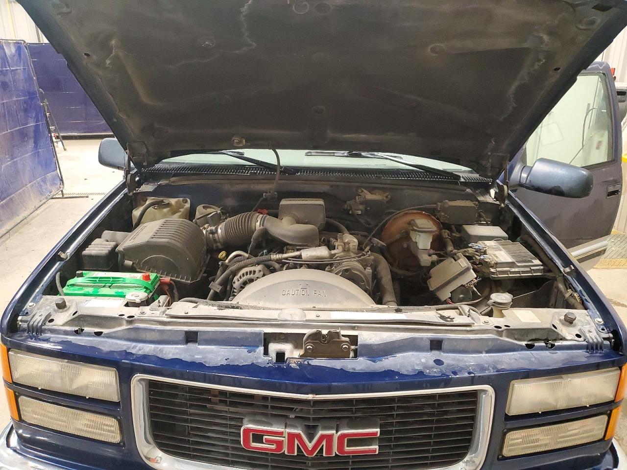 1997 Gmc Yukon Blue vin: 1GKEK13R7VJ742367