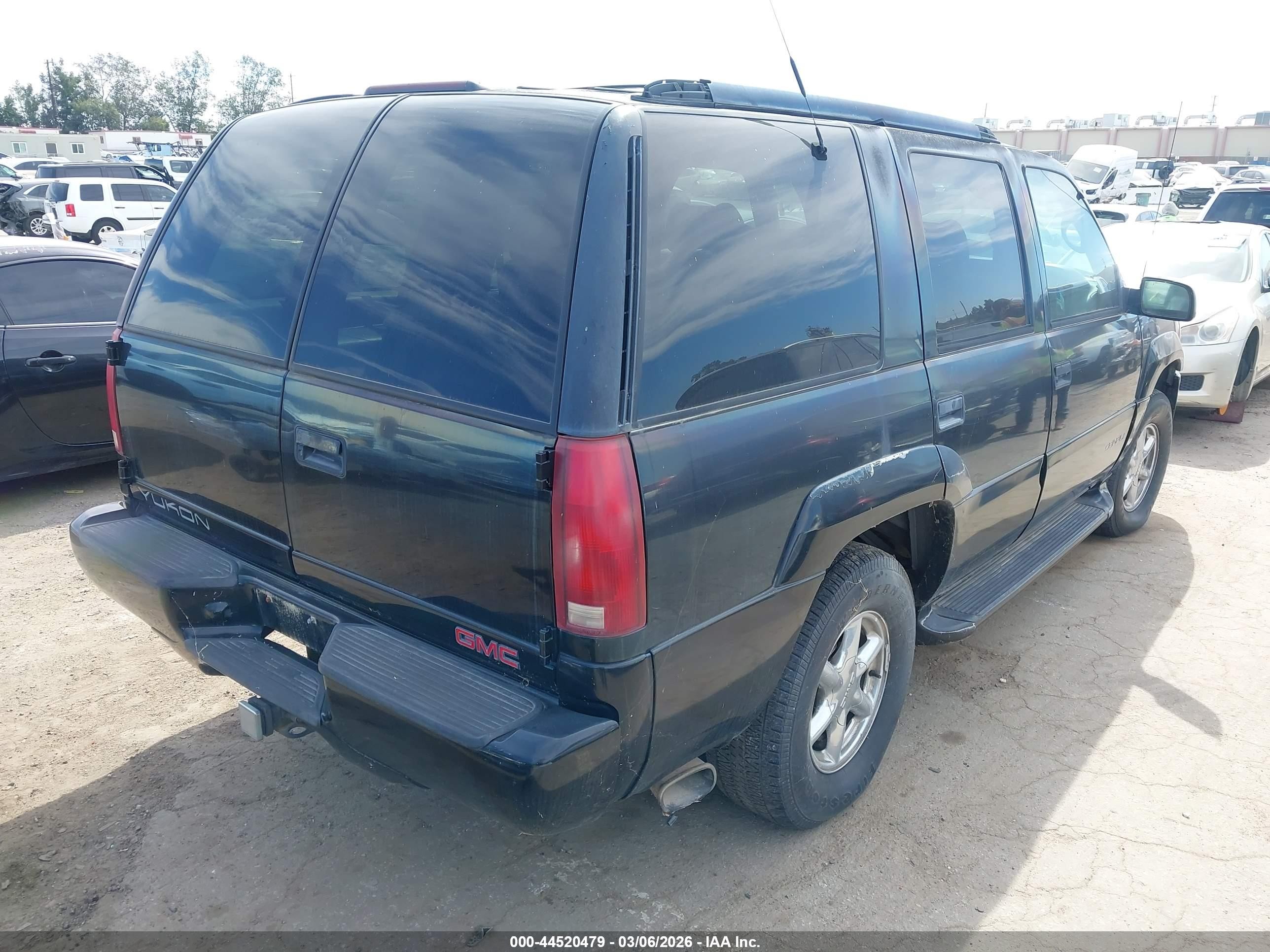 2000 Gmc Yukon Denali Black vin: 1GKEK13R9YR106779