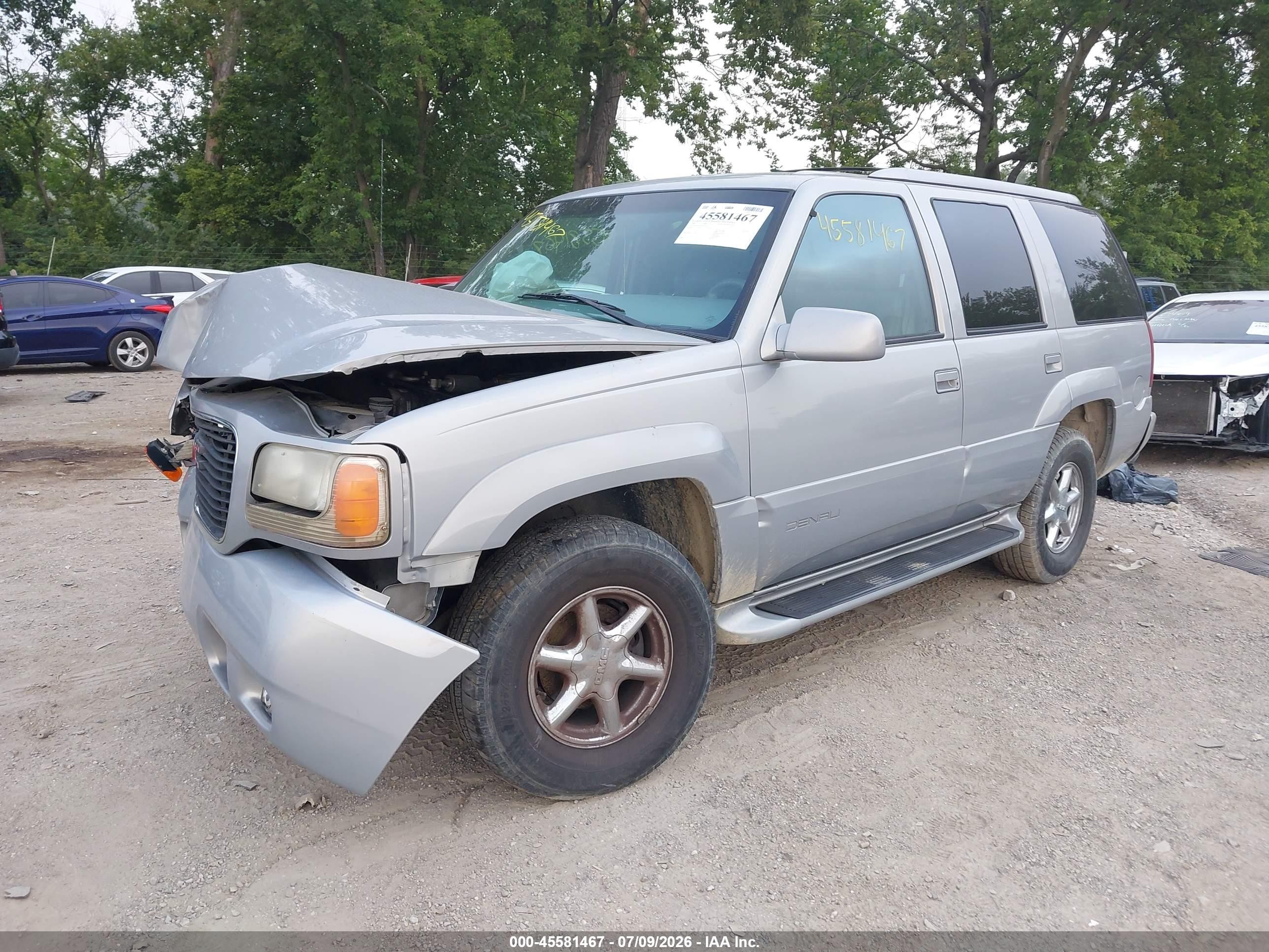 2000 Gmc Yukon Denali   Silver vin: 1GKEK13RXYR134705