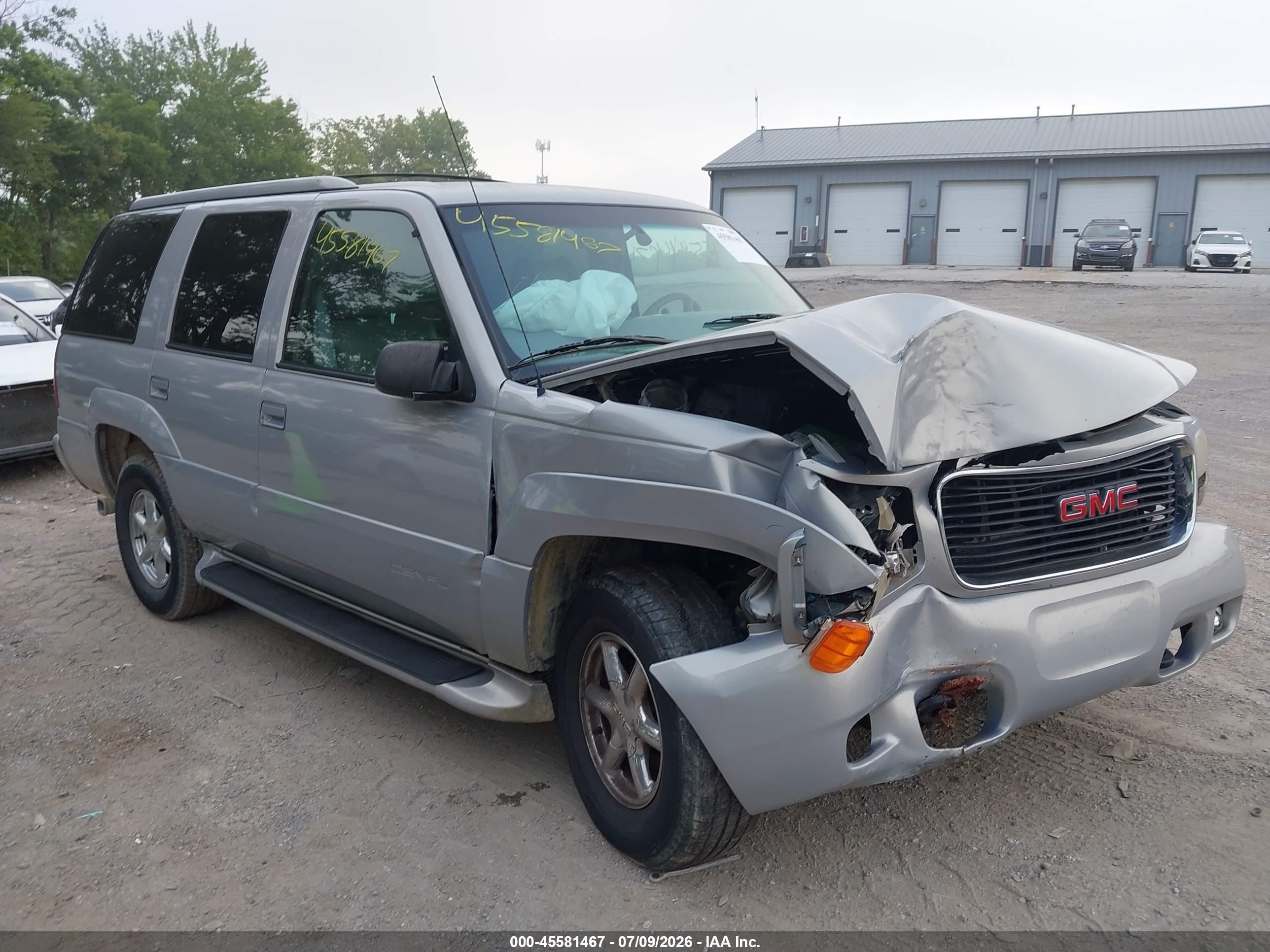 2000 Gmc Yukon Denali   Silver vin: 1GKEK13RXYR134705