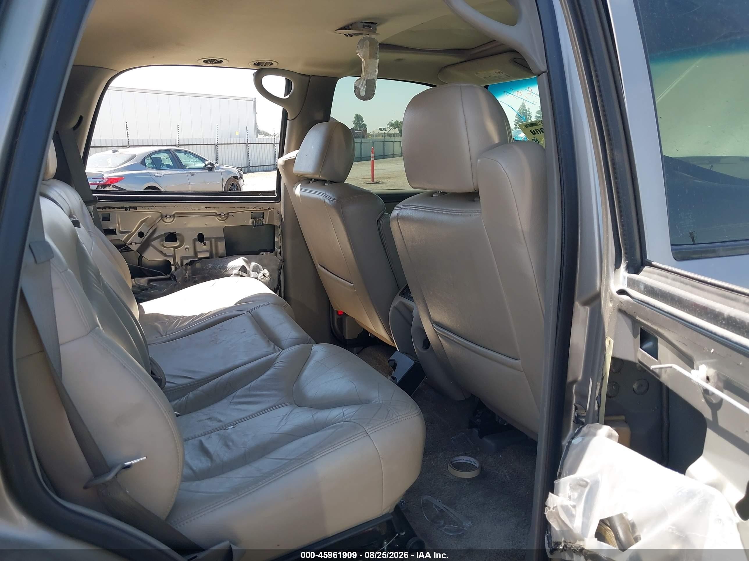 2002 Gmc Yukon Slt Коричневый vin: 1GKEK13T02J224608