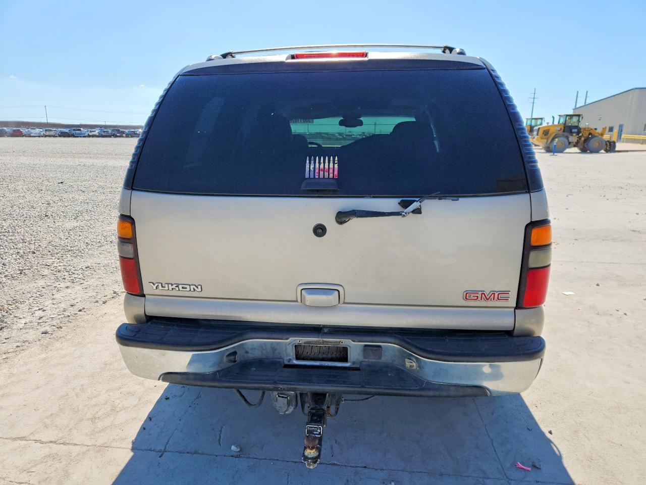 2005 Gmc Yukon Silver vin: 1GKEK13T15R276206