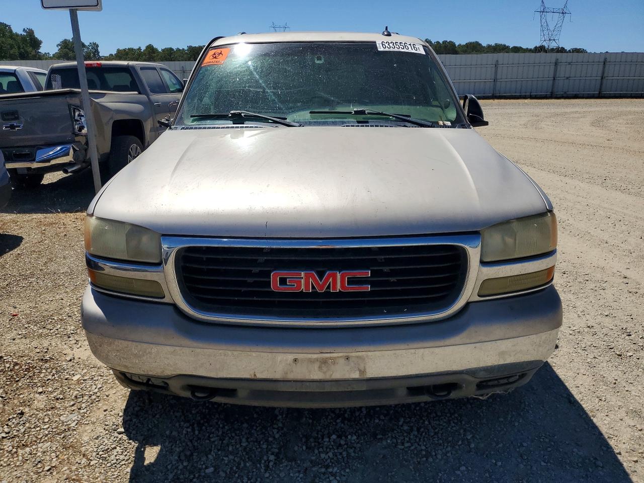 2005 Gmc Yukon Silver vin: 1GKEK13T35R275560