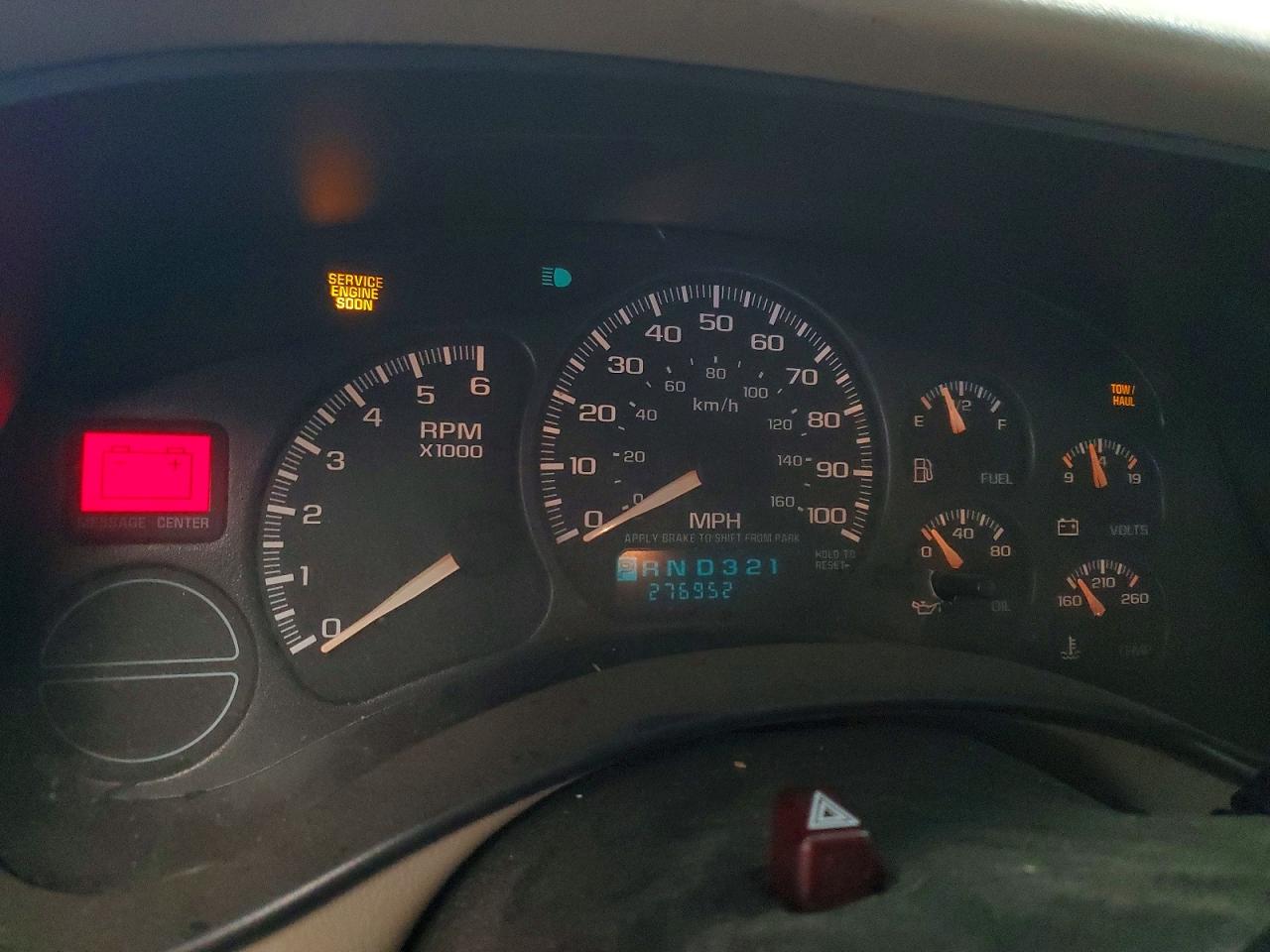 2001 Gmc Yukon White vin: 1GKEK13T41R214213