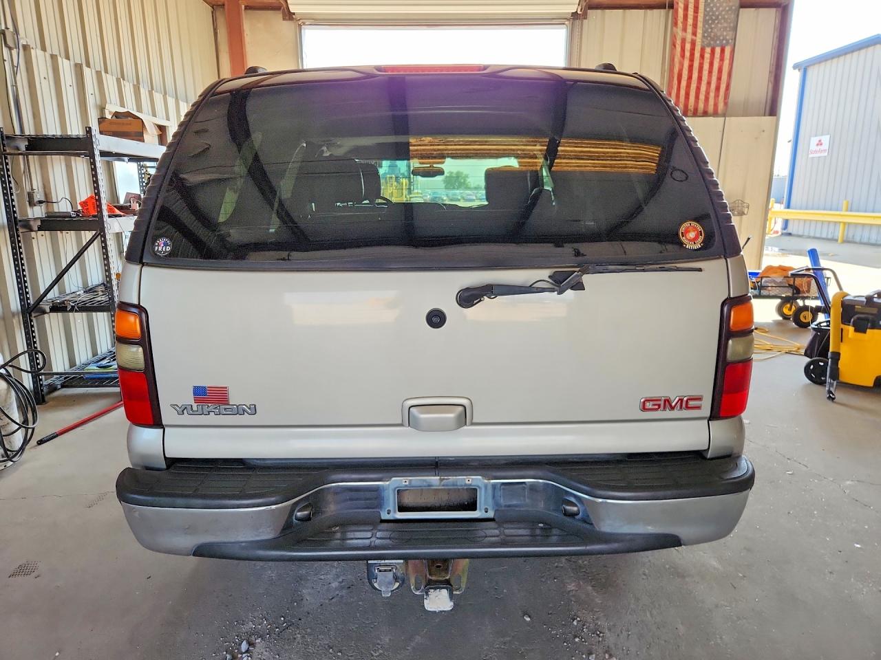 2004 Gmc Yukon Серебряный vin: 1GKEK13T64R164872