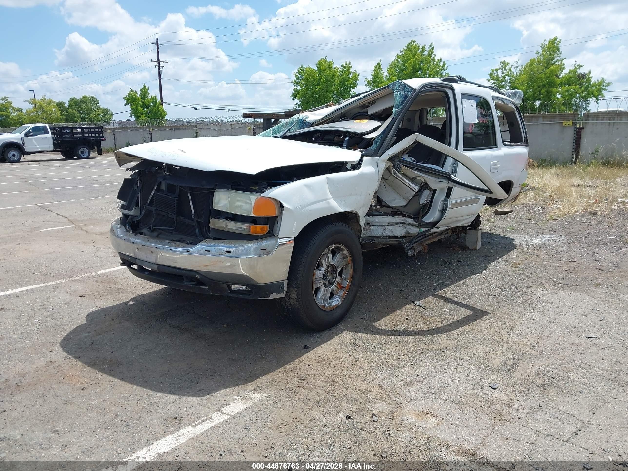 2003 Gmc Yukon Sle White vin: 1GKEK13T73J187946
