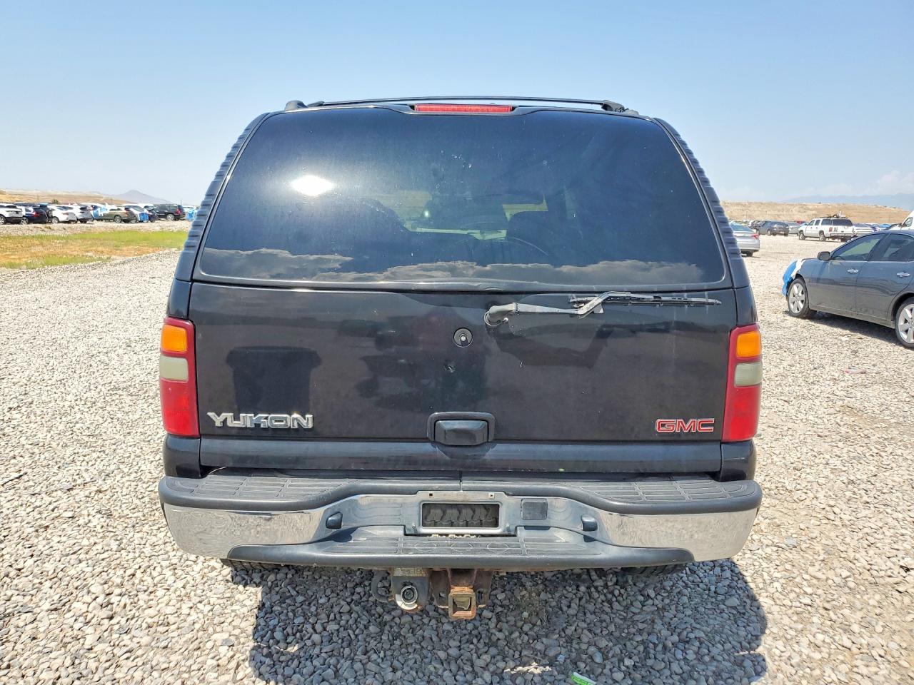 2002 Gmc Yukon Black vin: 1GKEK13T82R239651