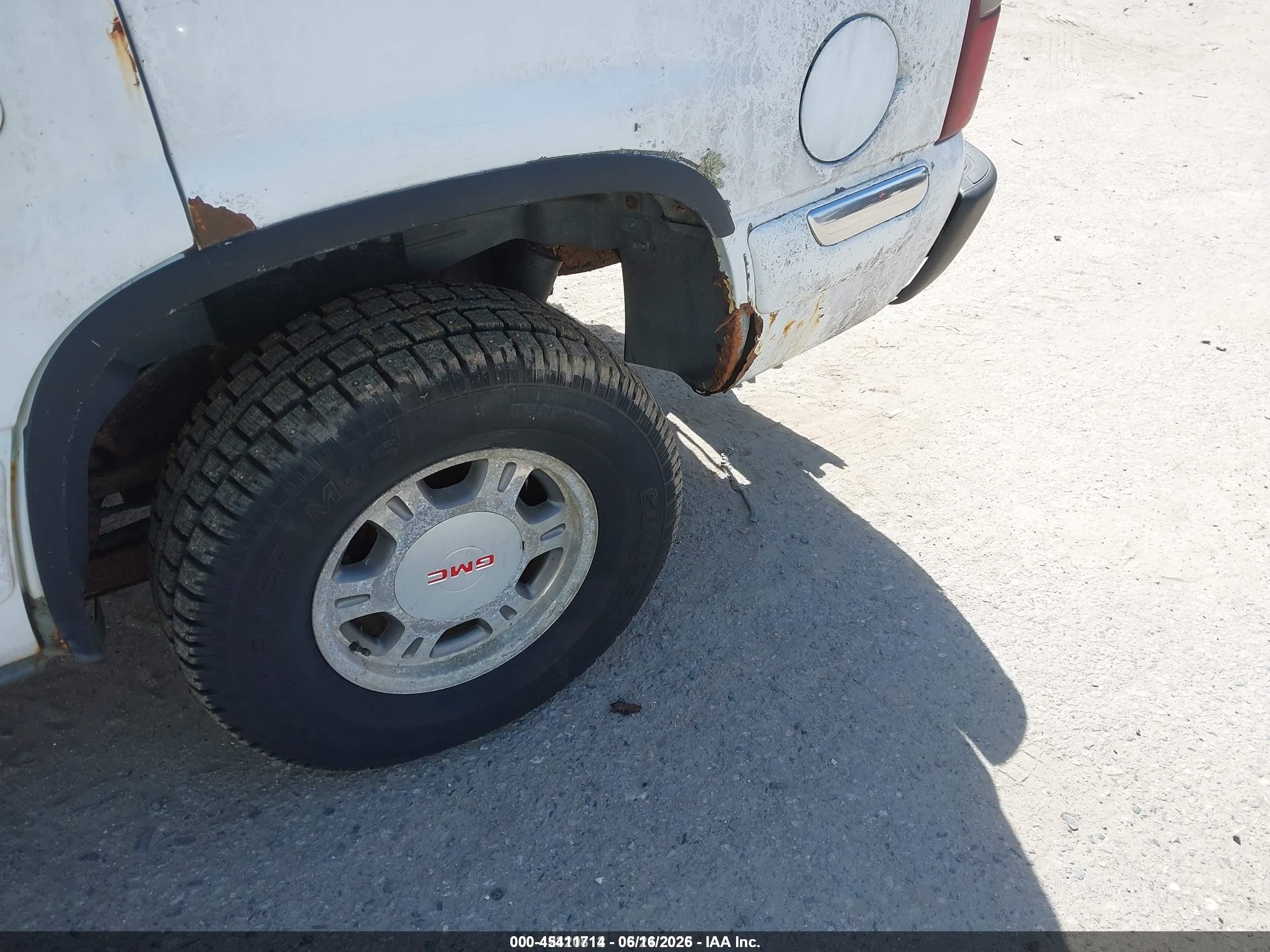 2001 Gmc Yukon Sle White vin: 1GKEK13T91J299192