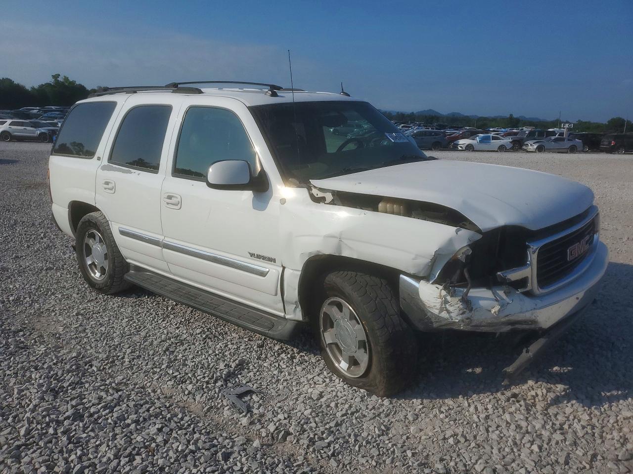 2005 Gmc Yukon White vin: 1GKEK13TX5J201003