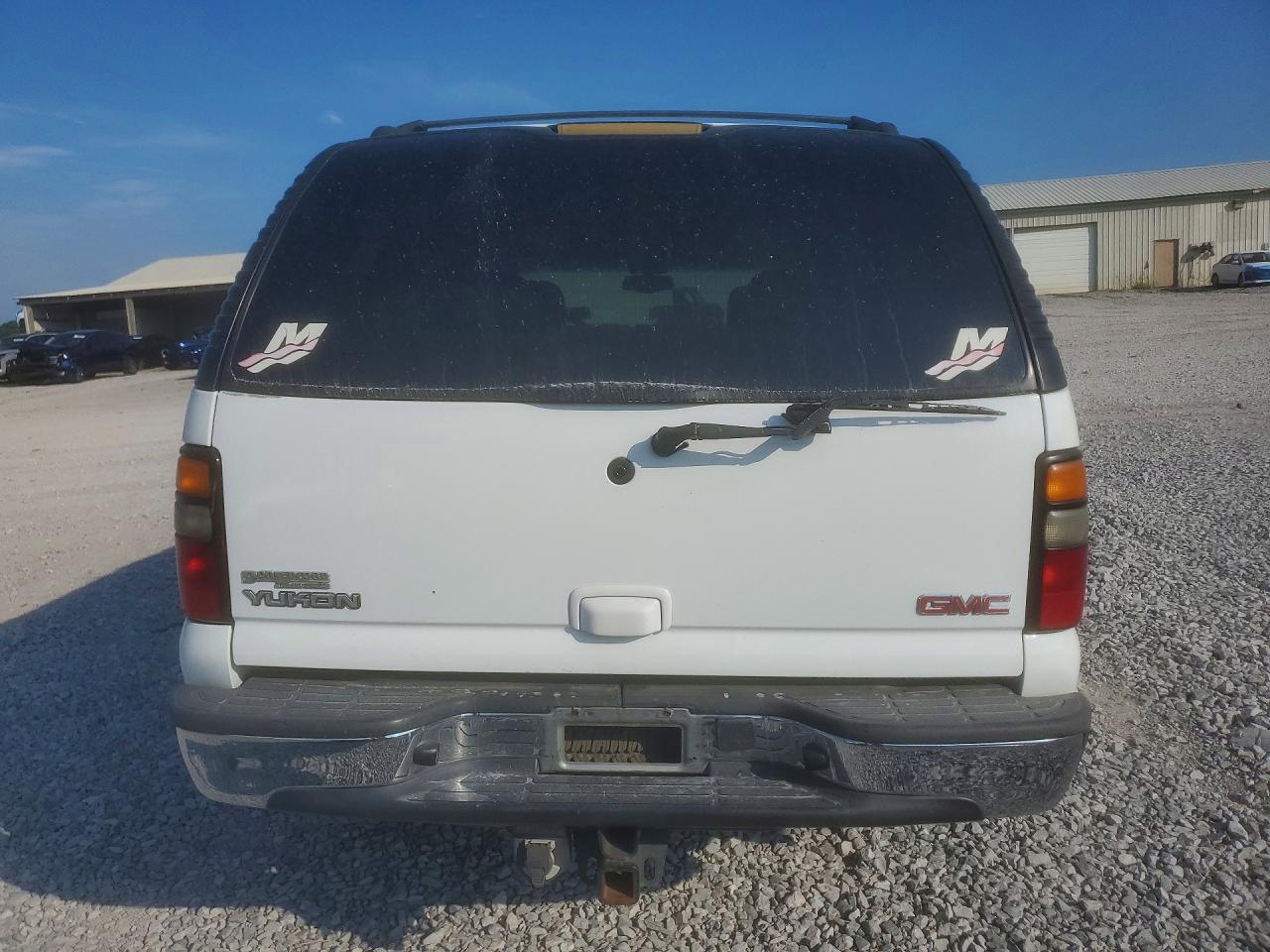 2005 Gmc Yukon White vin: 1GKEK13TX5J201003