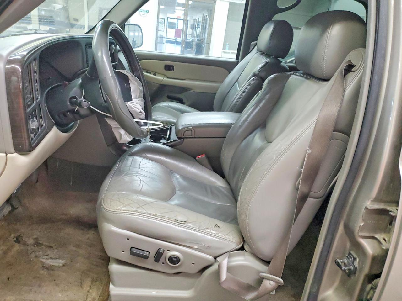2002 Gmc Yukon Tan vin: 1GKEK13VX2R117374