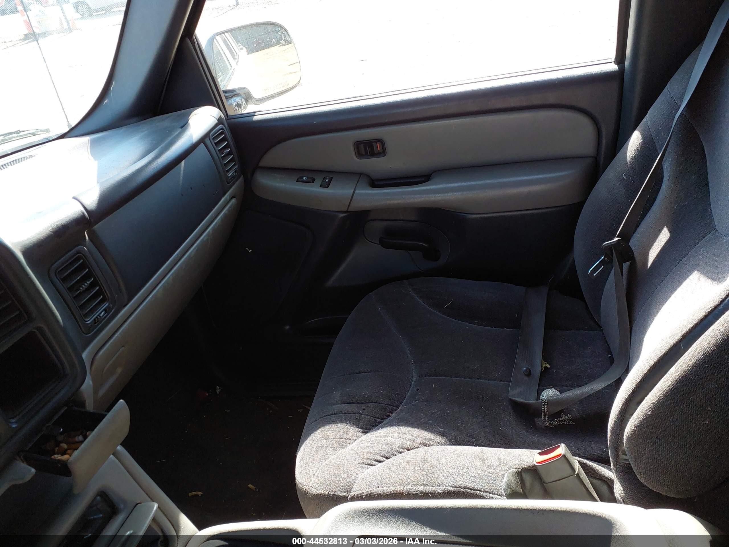 2002 Gmc Yukon Sle White vin: 1GKEK13Z12R214465