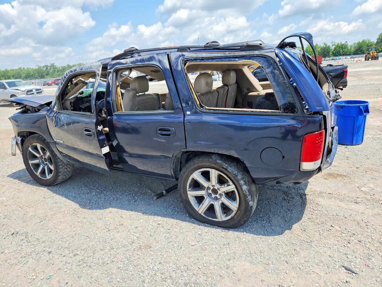 2004 Gmc Yukon Blue vin: 1GKEK13Z24R117455