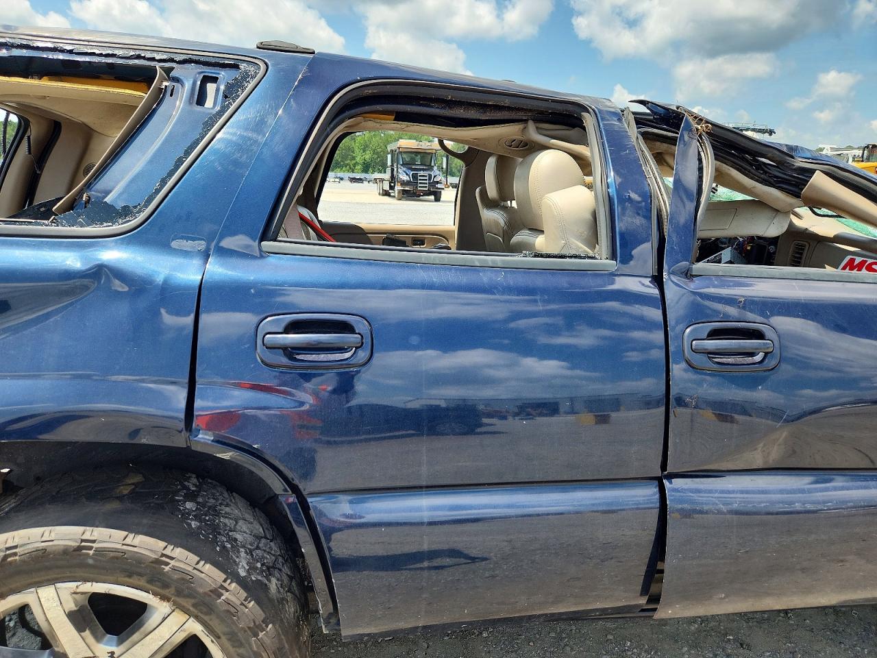2004 Gmc Yukon Blue vin: 1GKEK13Z24R117455