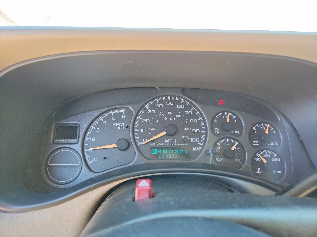 2002 Gmc Yukon Tan vin: 1GKEK13ZX2R213153