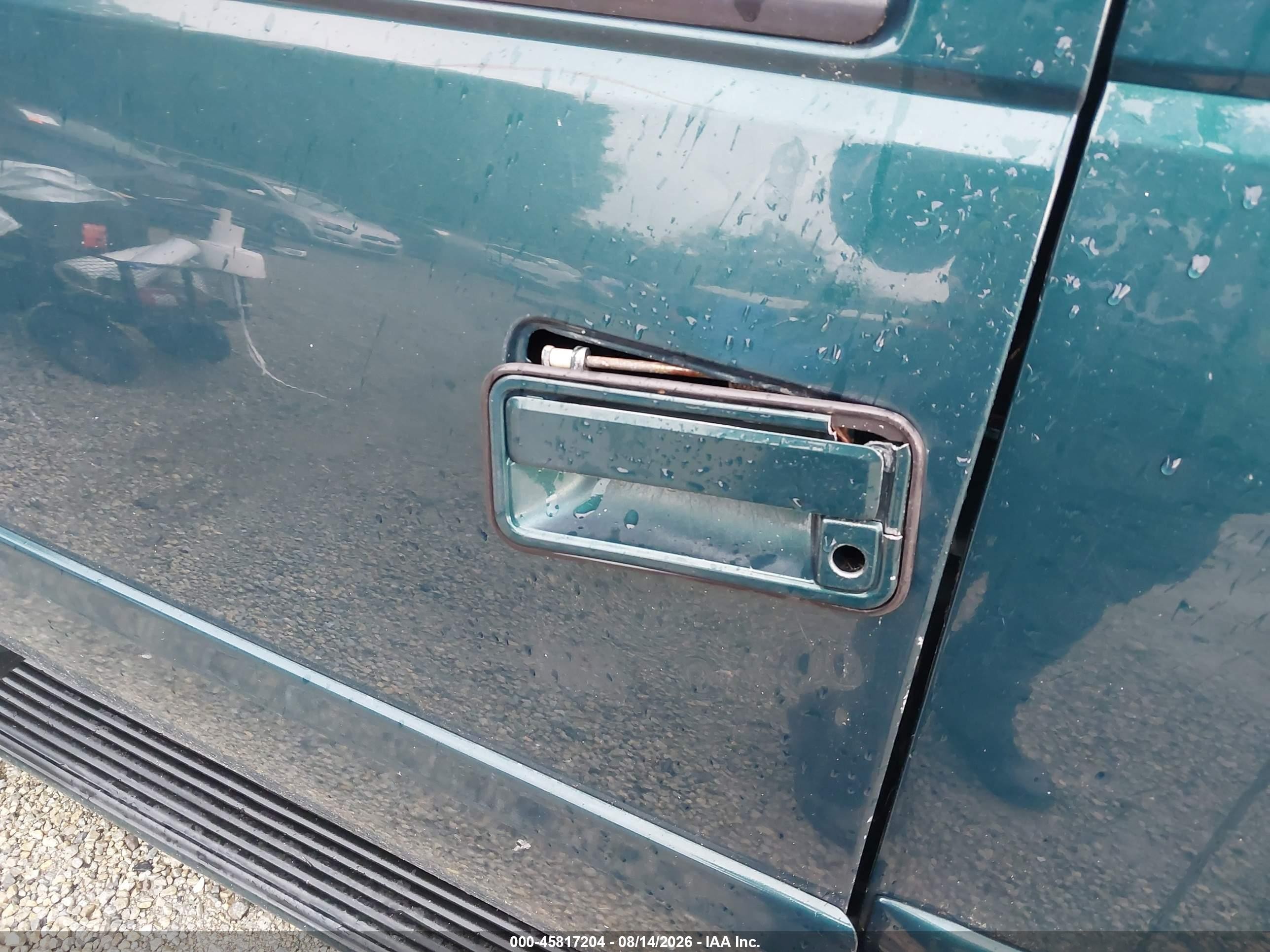 2000 Gmc Yukon Denali   Green vin: 1GKEK63R1YR174359