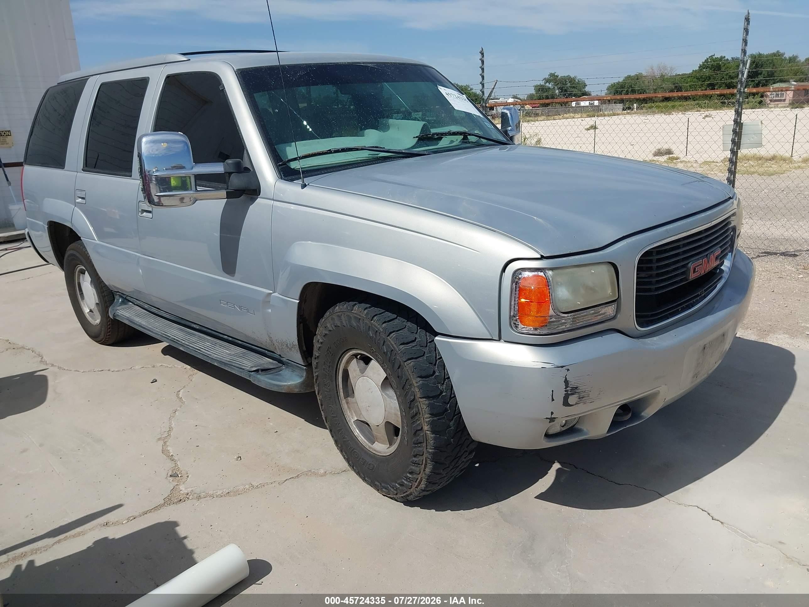 2000 Gmc Yukon Denali   Silver vin: 1GKEK63R7YR223371