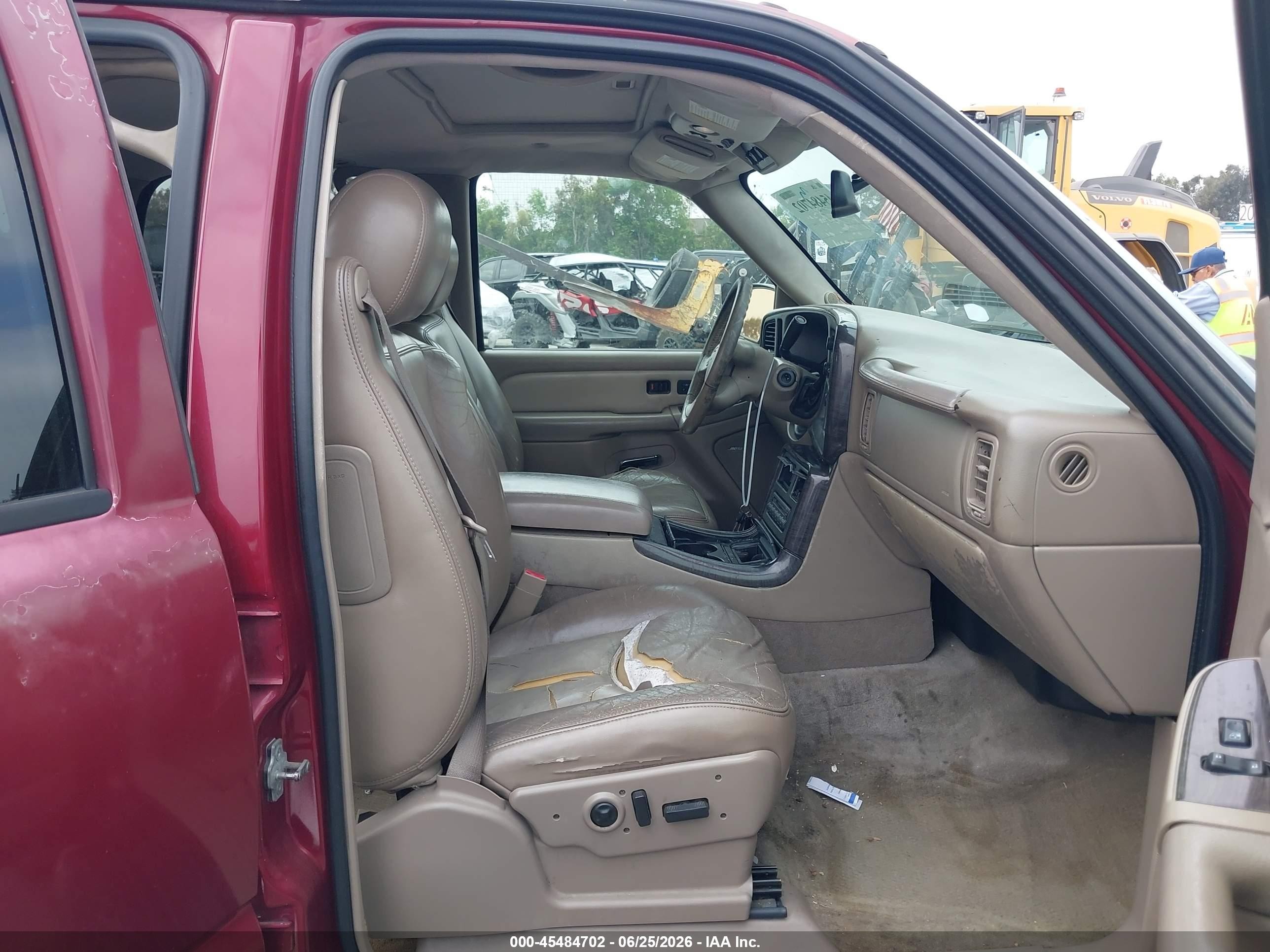 2005 Gmc Yukon Denali Maroon vin: 1GKEK63U05J216549
