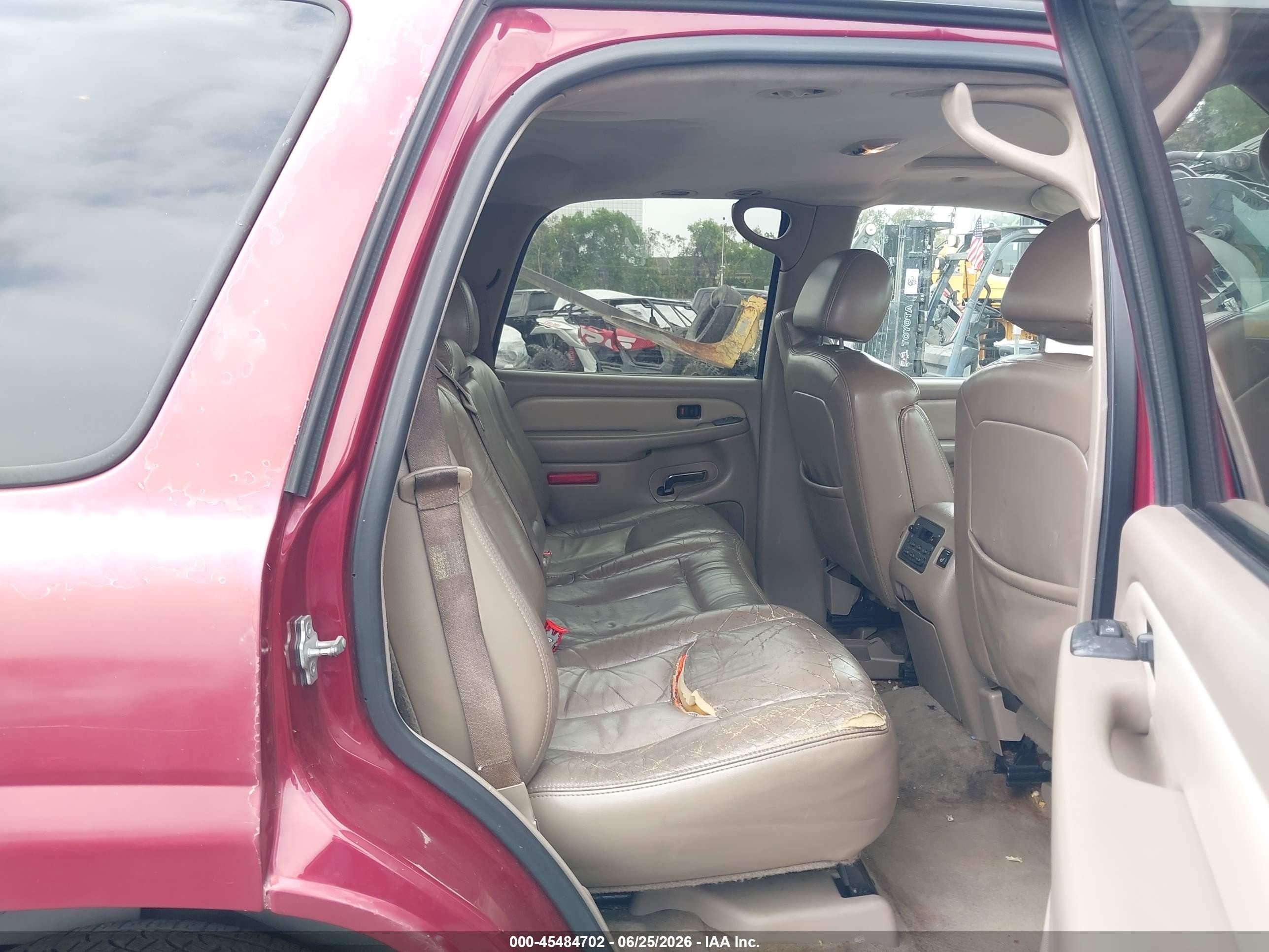 2005 Gmc Yukon Denali Maroon vin: 1GKEK63U05J216549