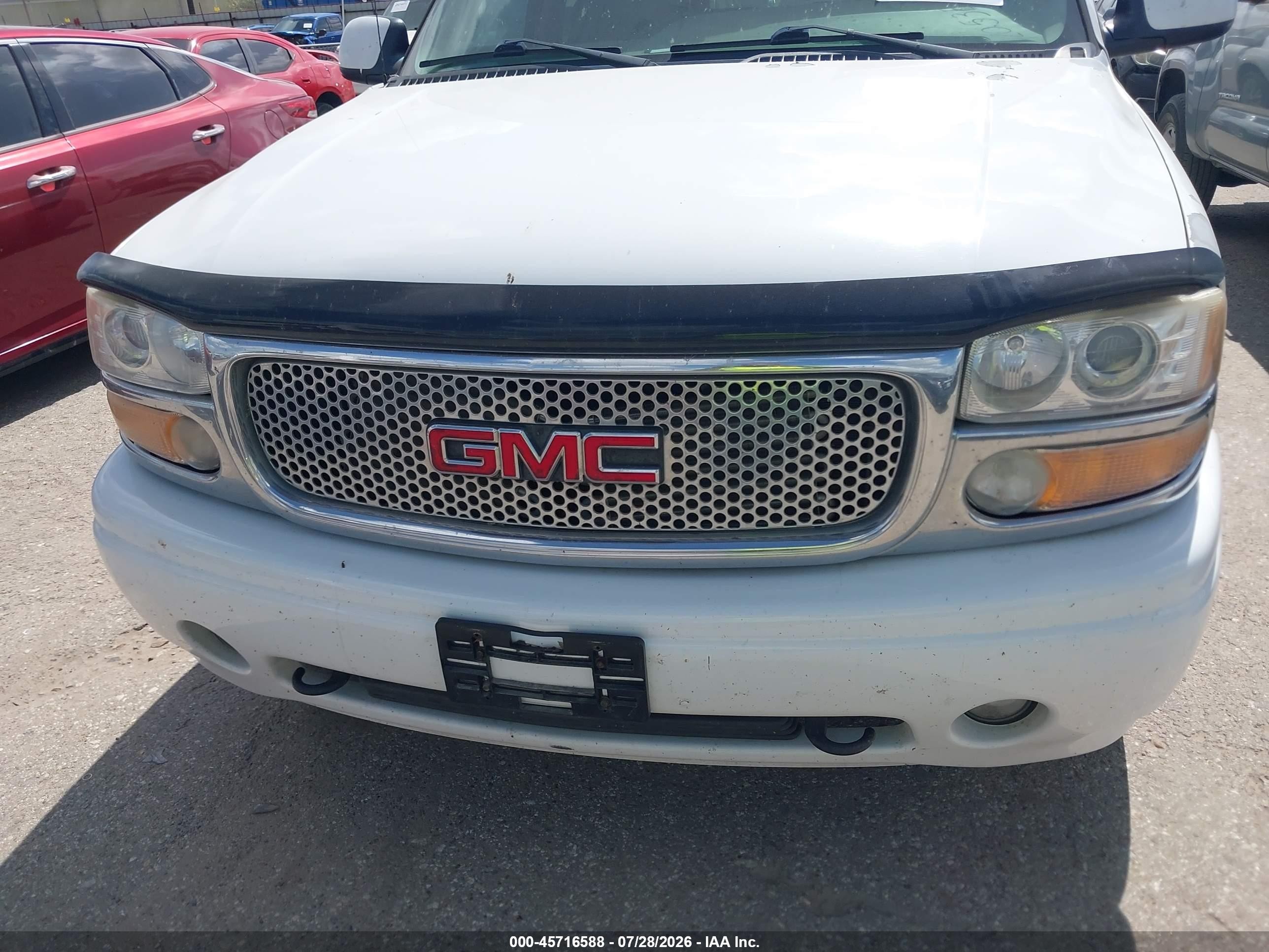 2006 Gmc Yukon Denali White vin: 1GKEK63U06J120535