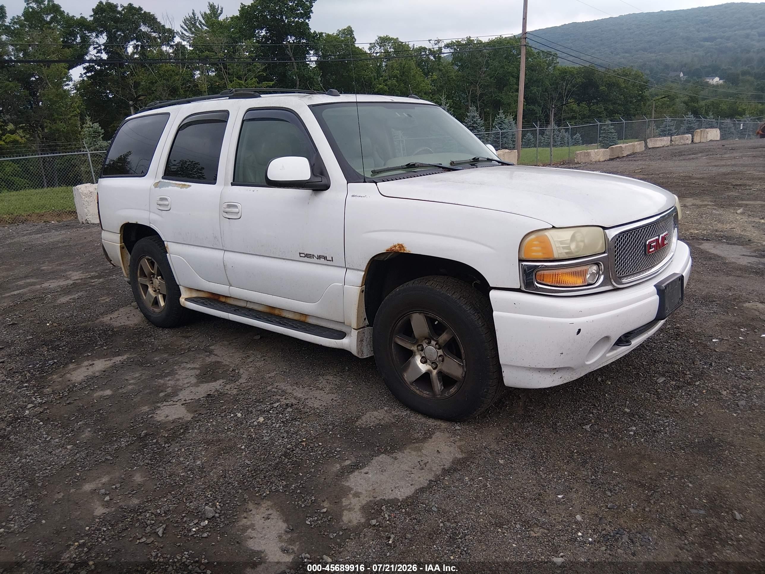 2004 Gmc Yukon Denali White vin: 1GKEK63U14J223136